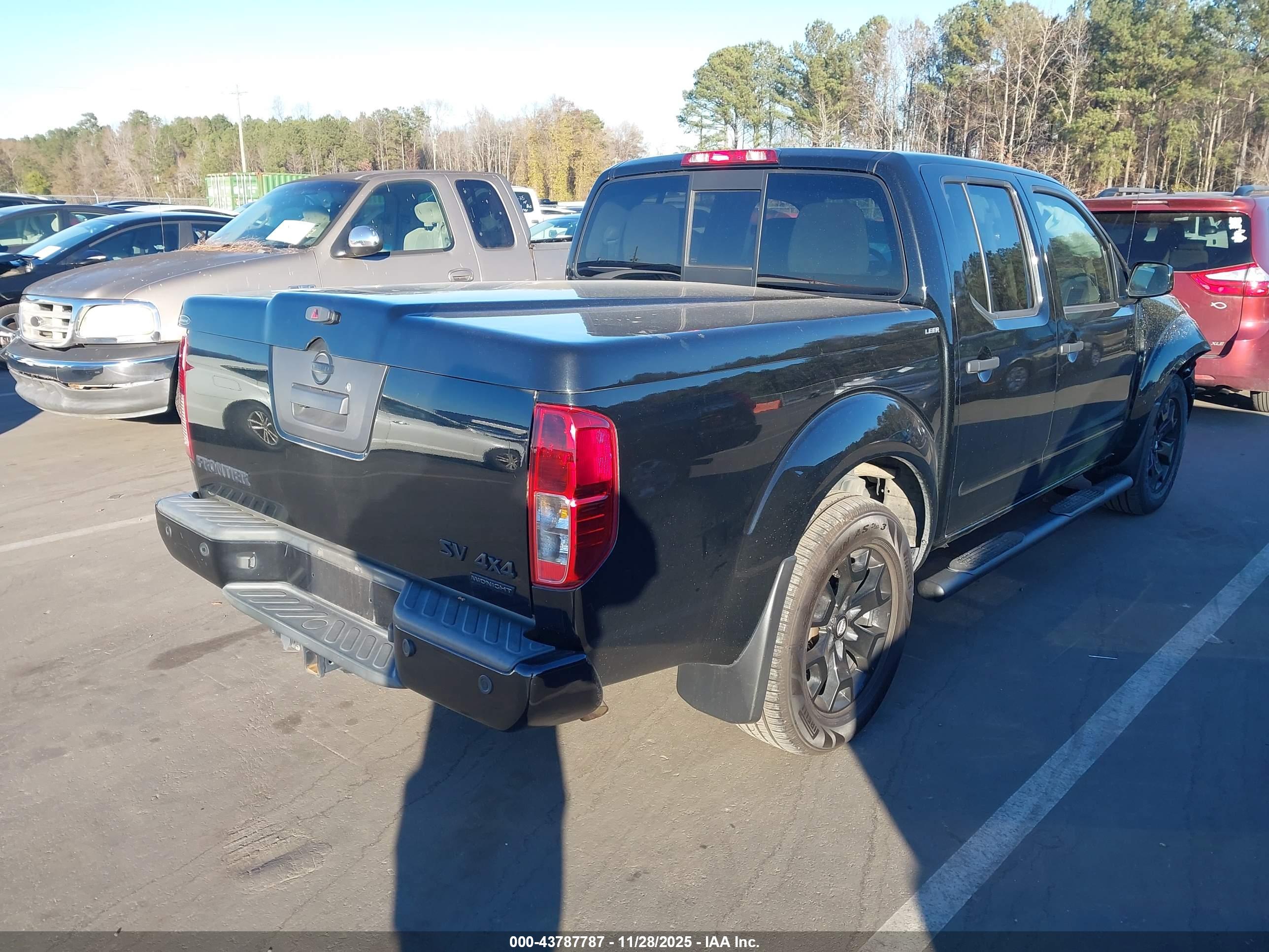 NISSAN FRONTIER image 4
