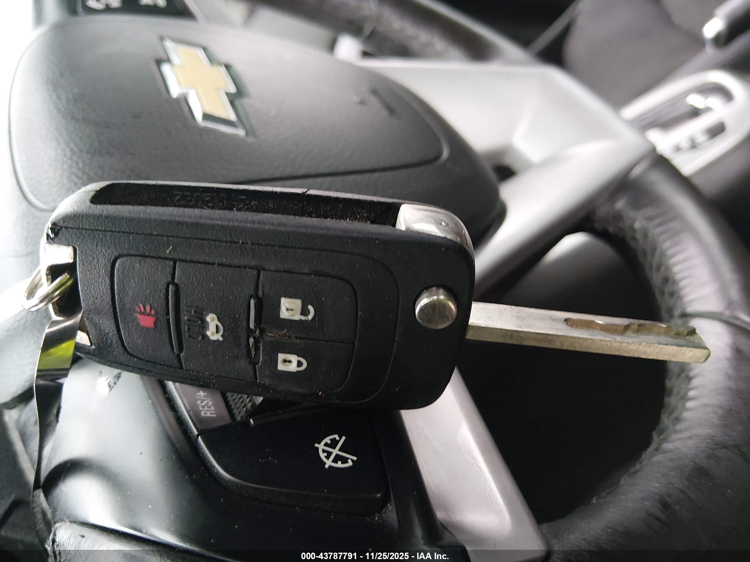 CHEVROLET CRUZE image 11