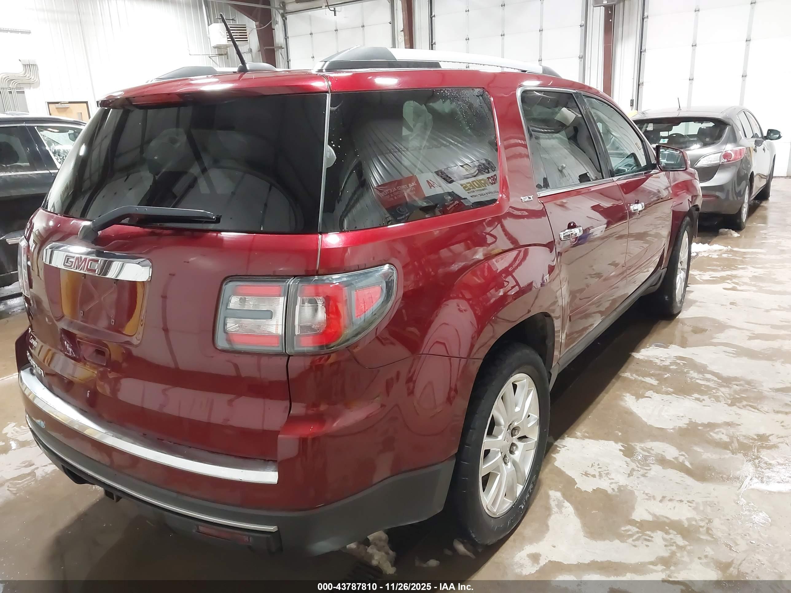 GMC ACADIA image 4