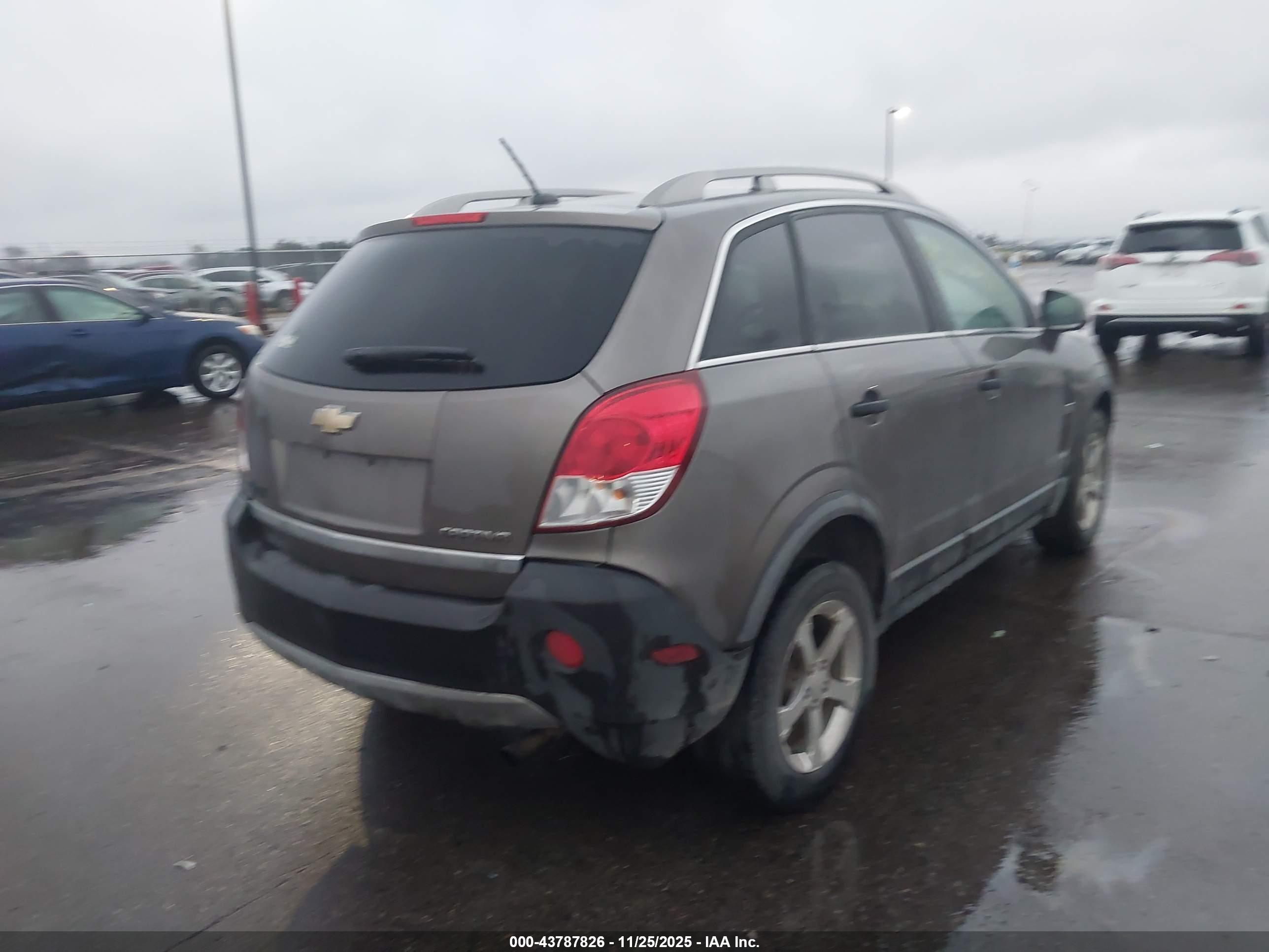CHEVROLET CAPTIVA image 4