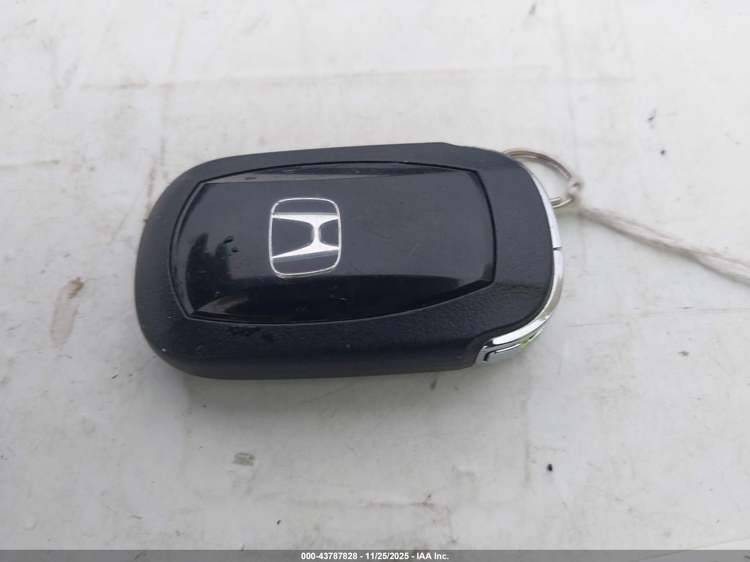 HONDA CIVIC image 11