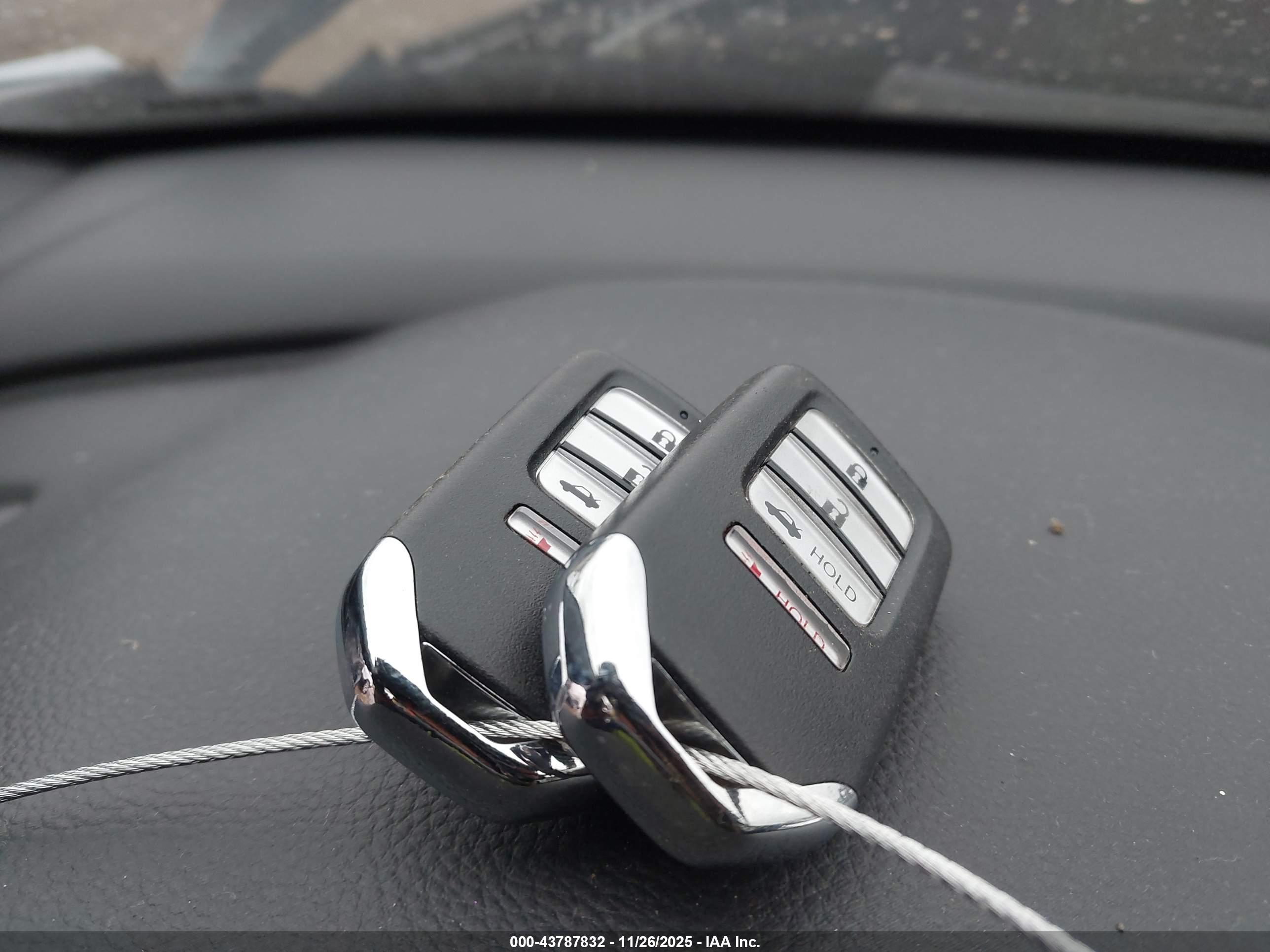HONDA ACCORD image 11