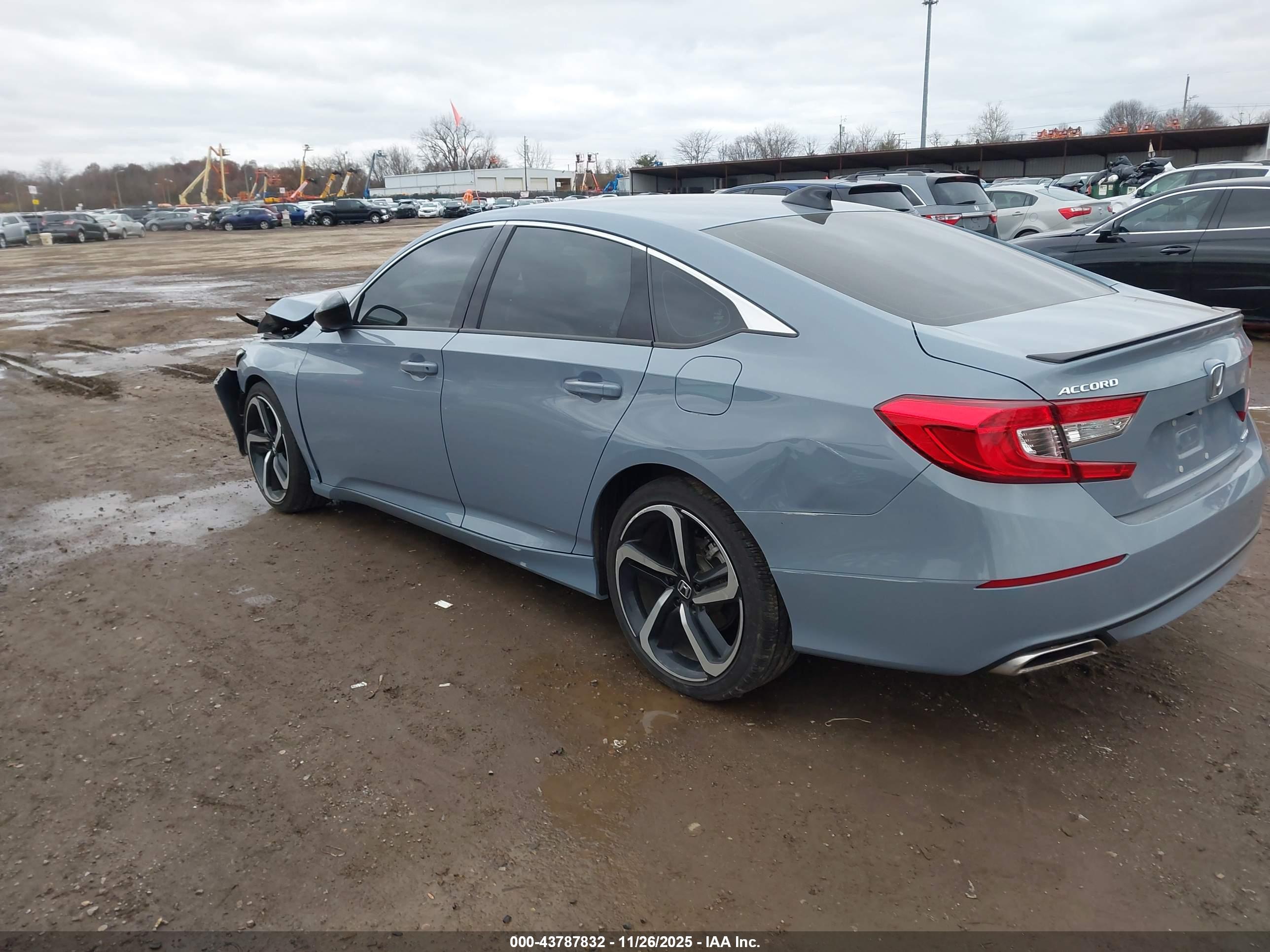 HONDA ACCORD image 3