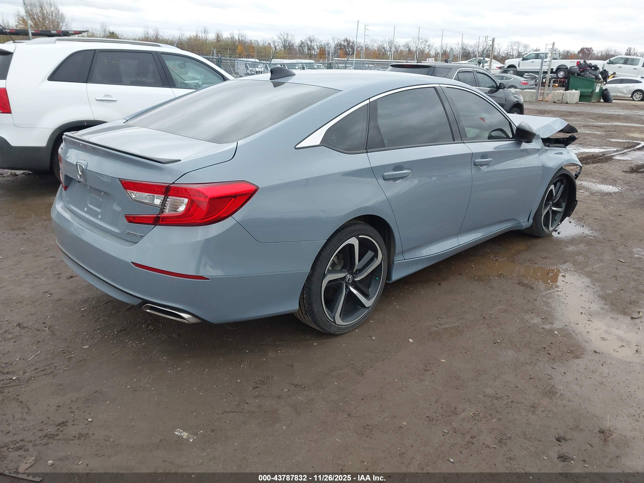 HONDA ACCORD image 4