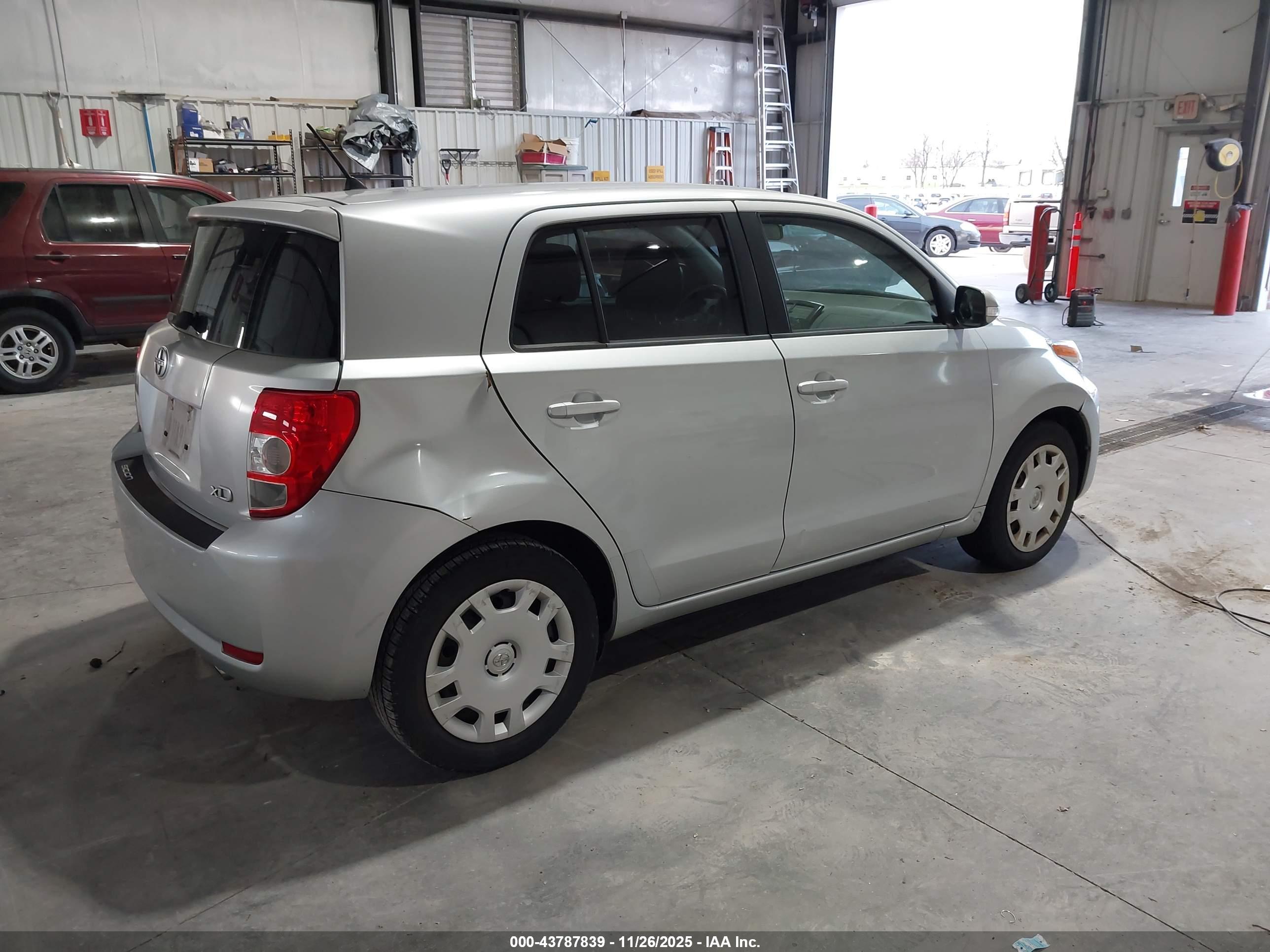 SCION XD image 4