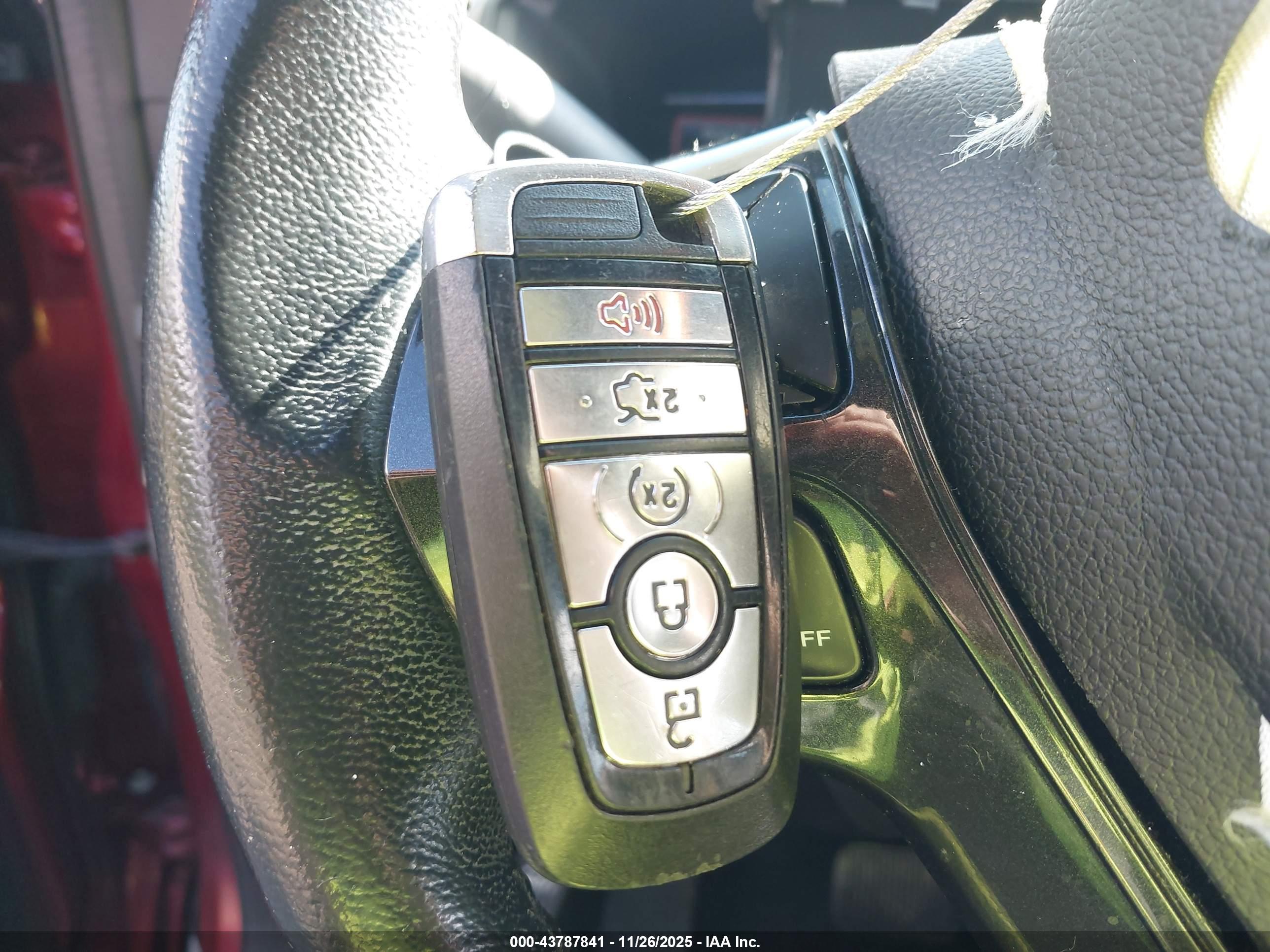 FORD EXPLORER image 11