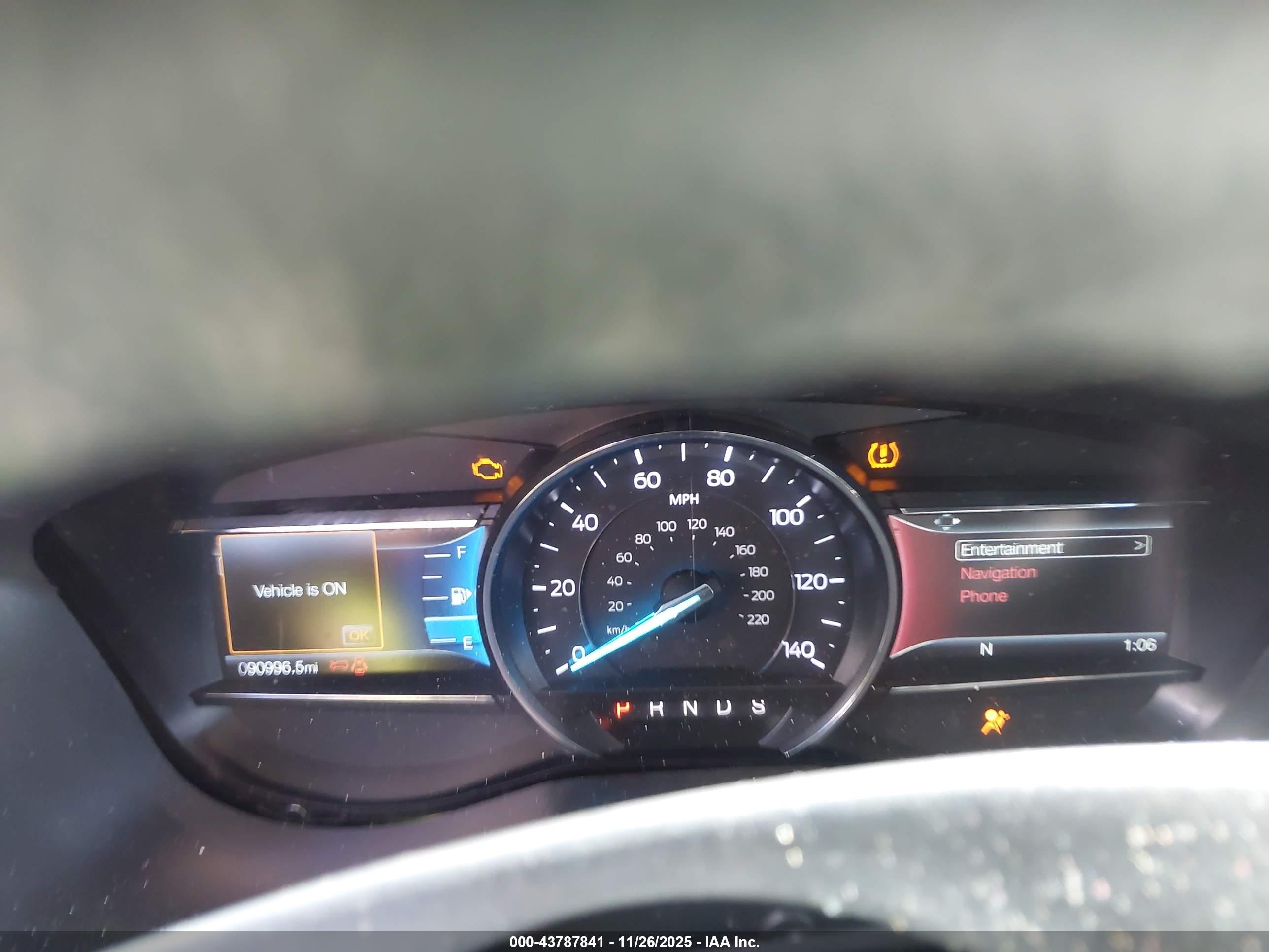 FORD EXPLORER image 7