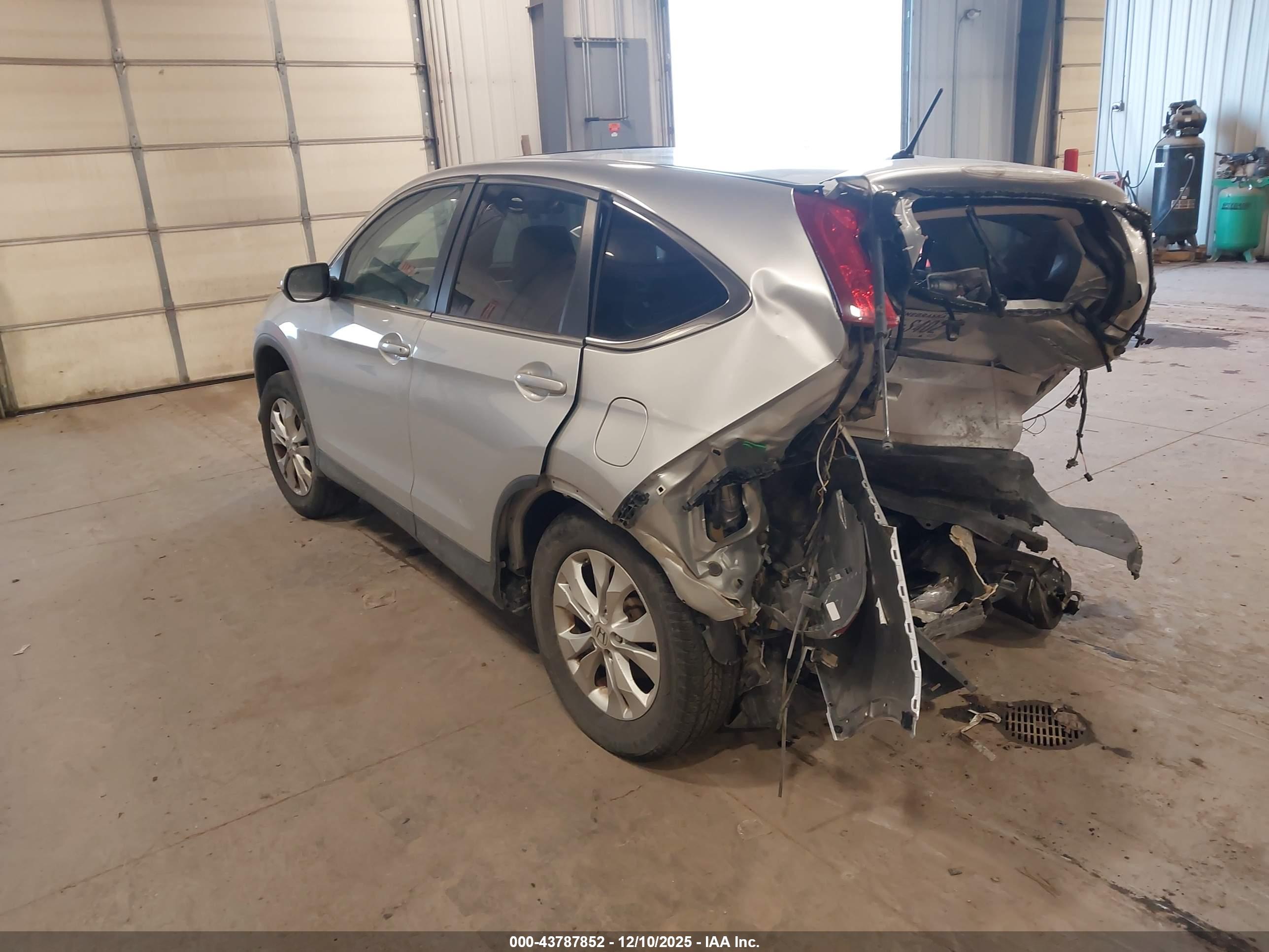 HONDA CR-V image 3