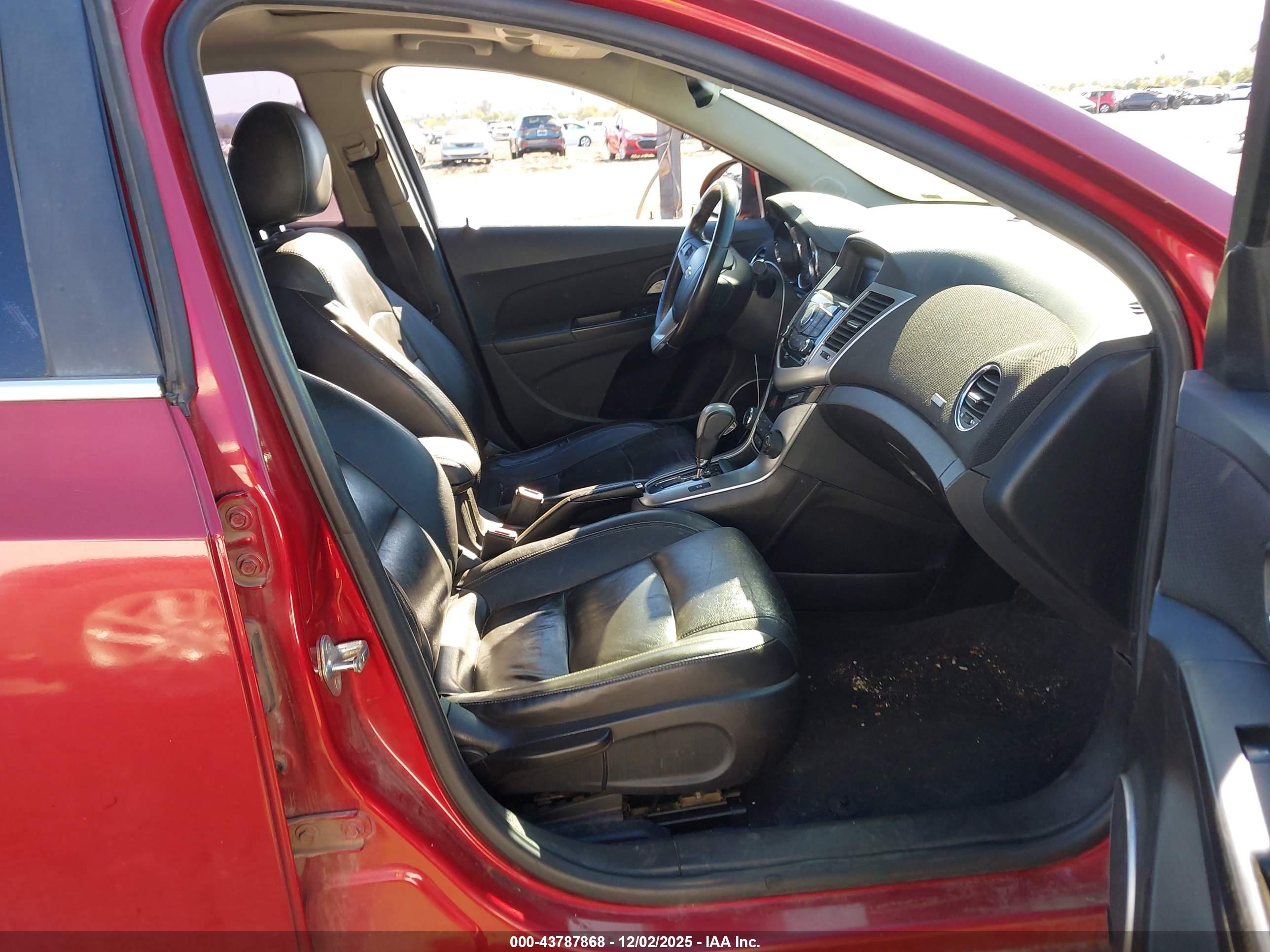 CHEVROLET CRUZE image 5