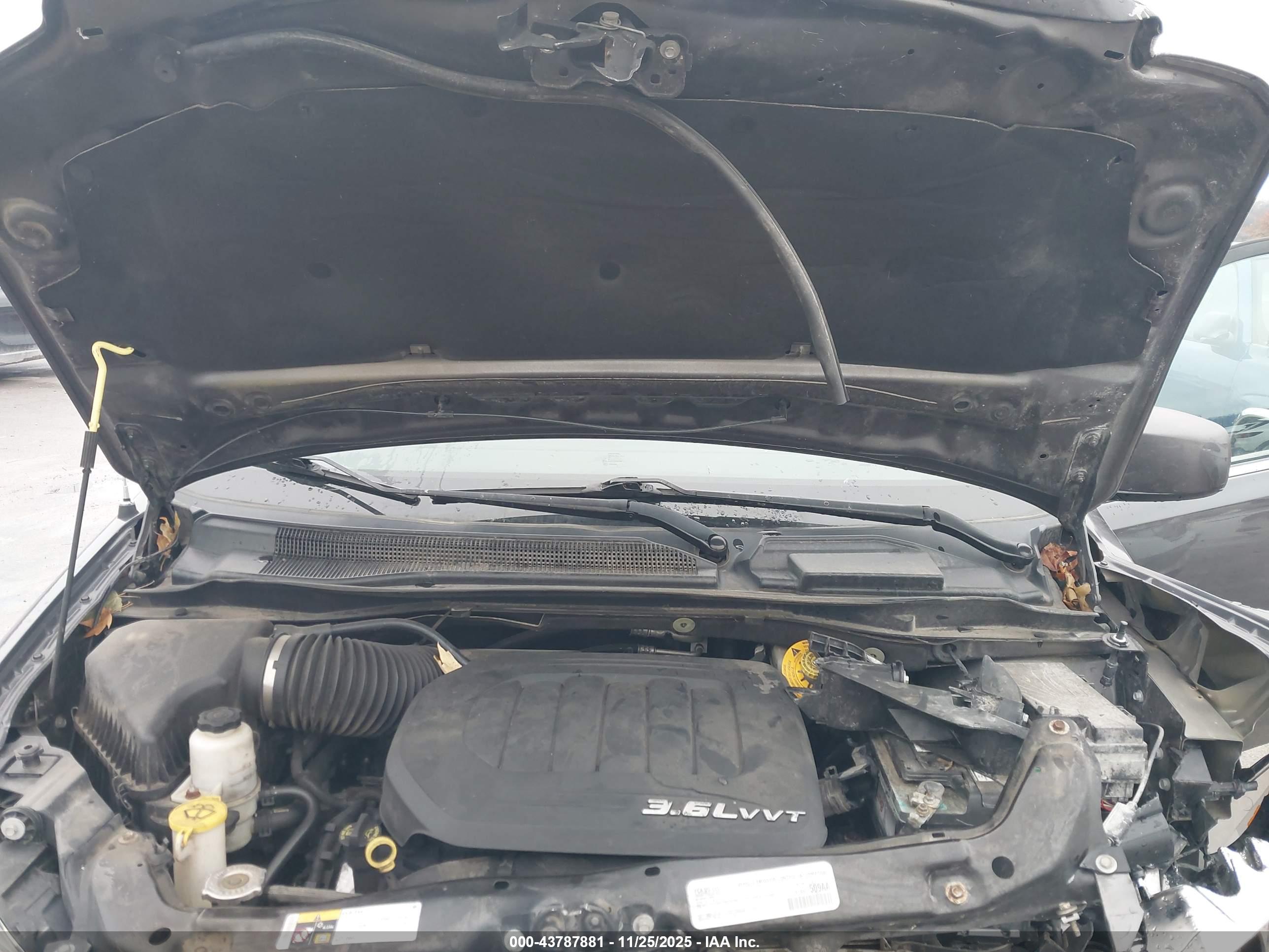 DODGE GRAND image 10