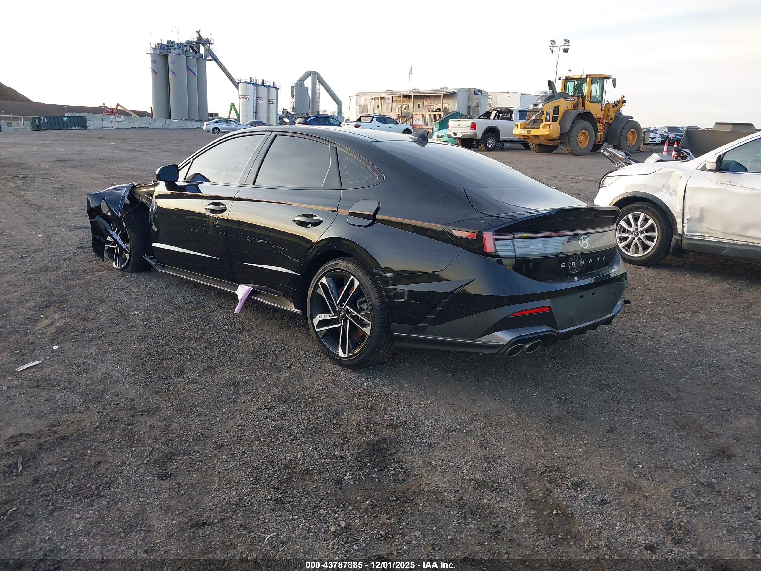 HYUNDAI SONATA image 3