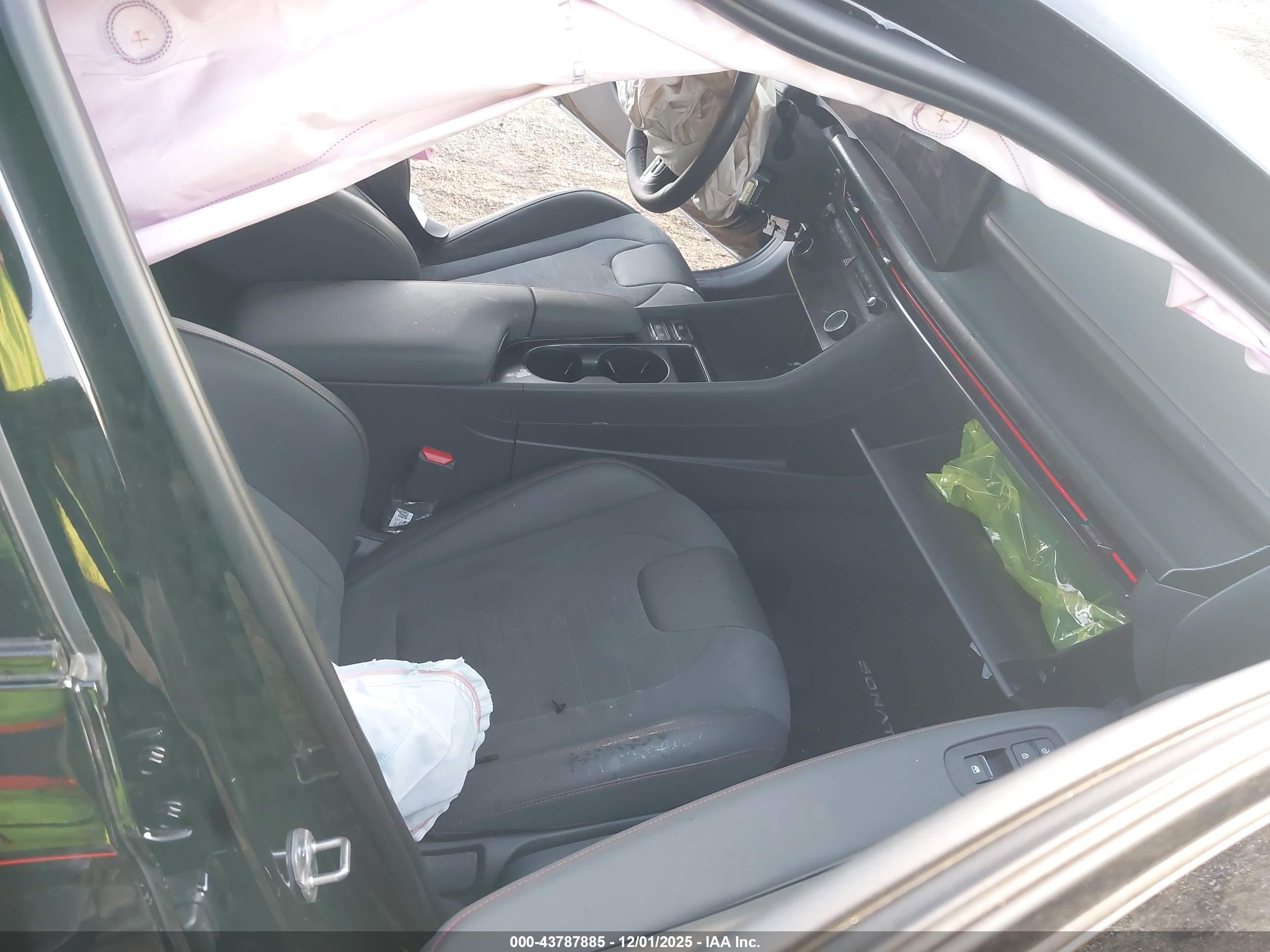 HYUNDAI SONATA image 5