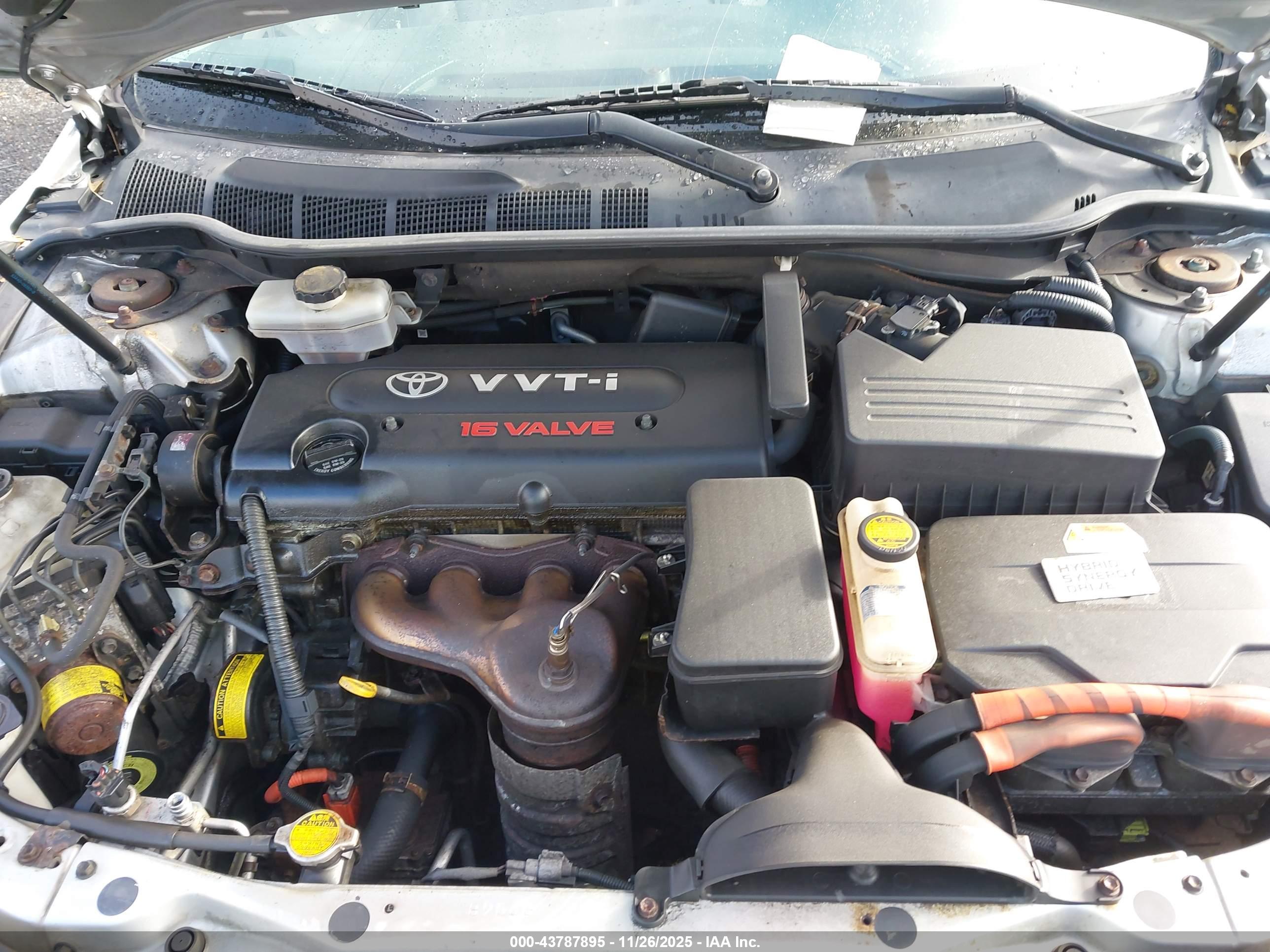 TOYOTA CAMRY image 10