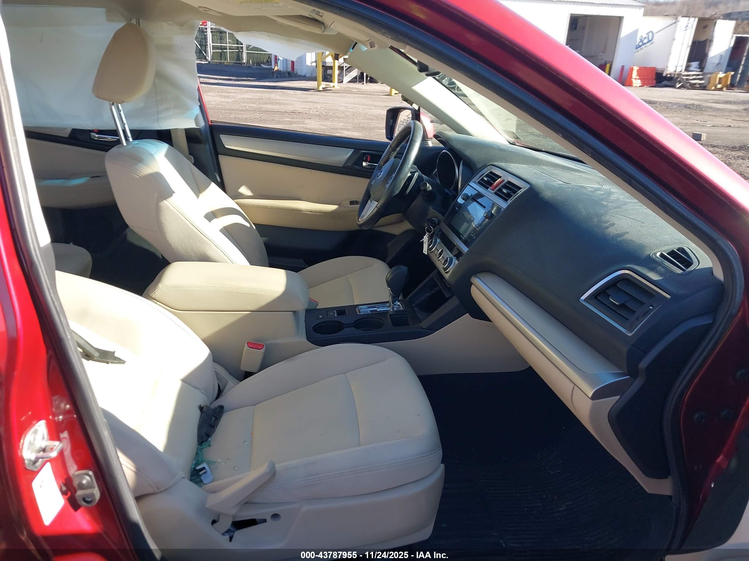 SUBARU LEGACY image 5