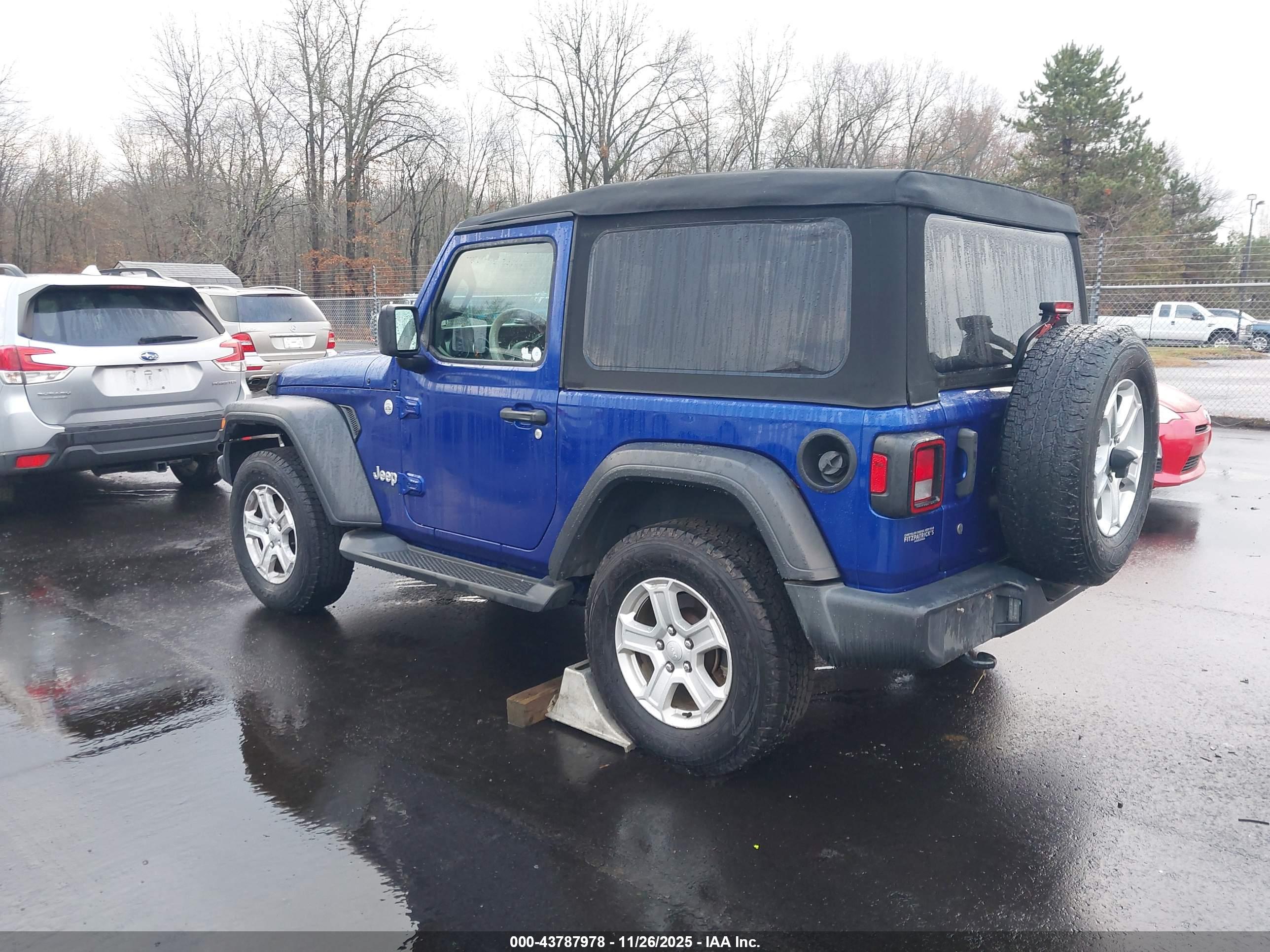 JEEP WRANGLER image 3