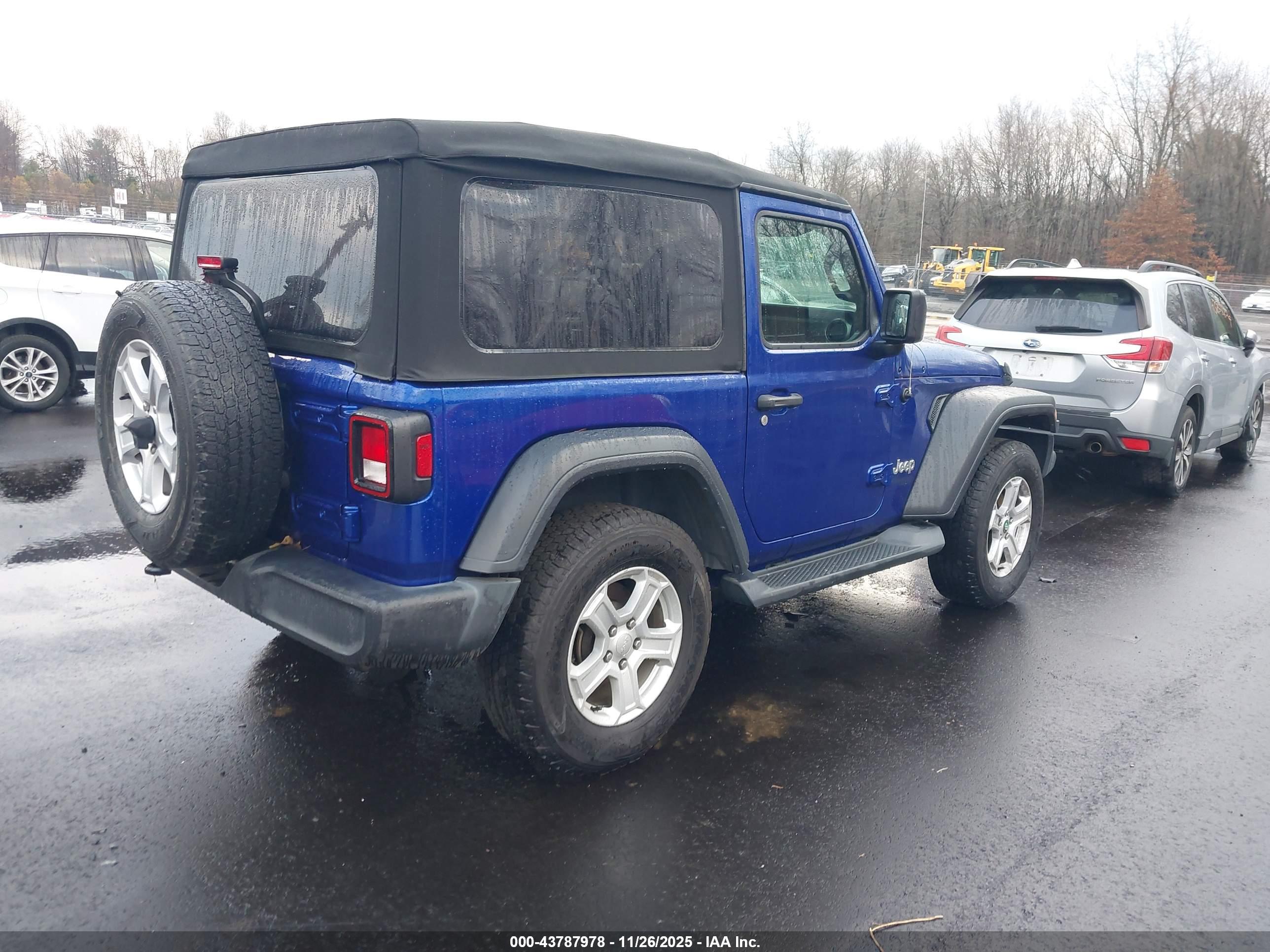 JEEP WRANGLER image 4