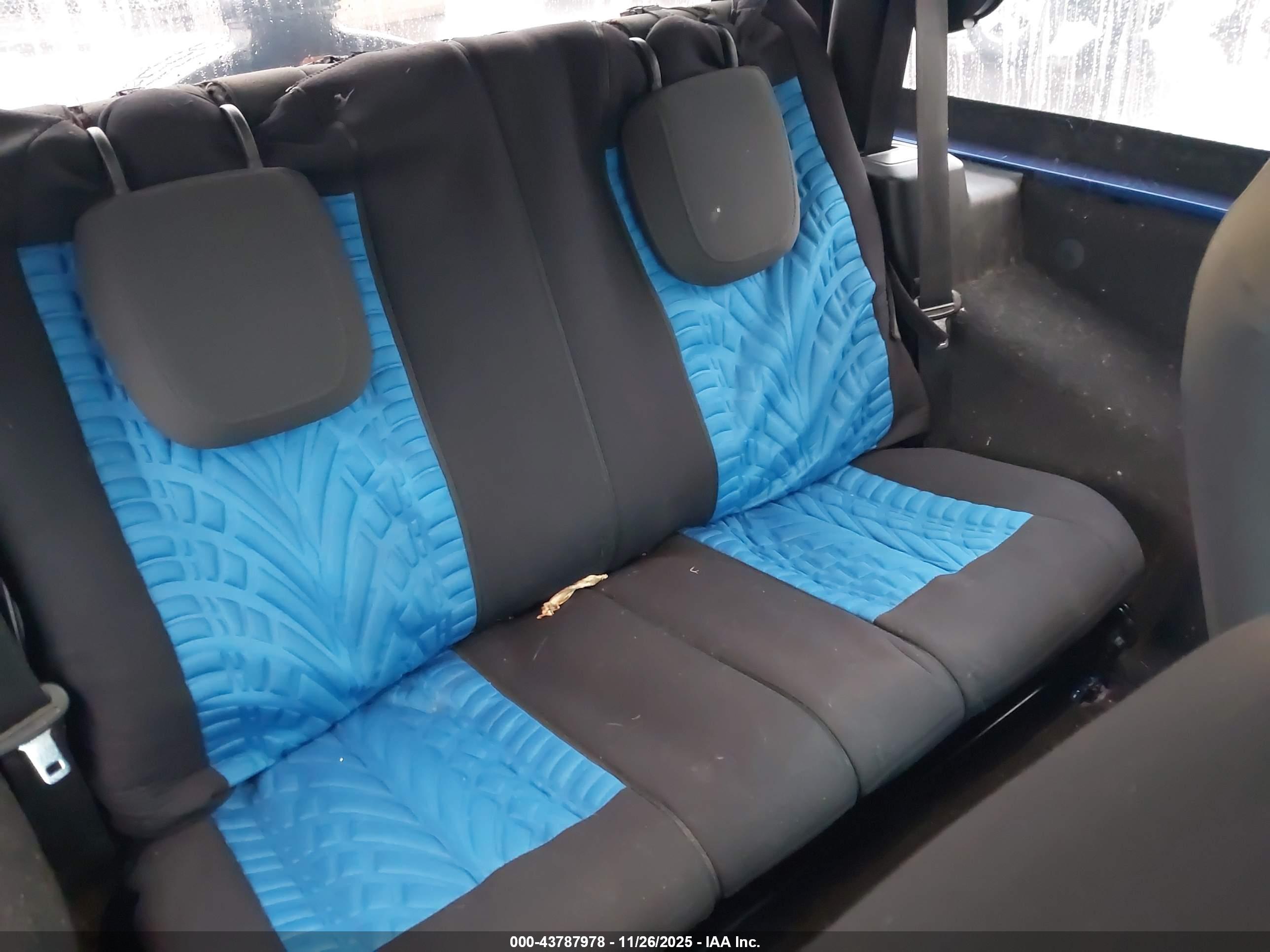 JEEP WRANGLER image 8