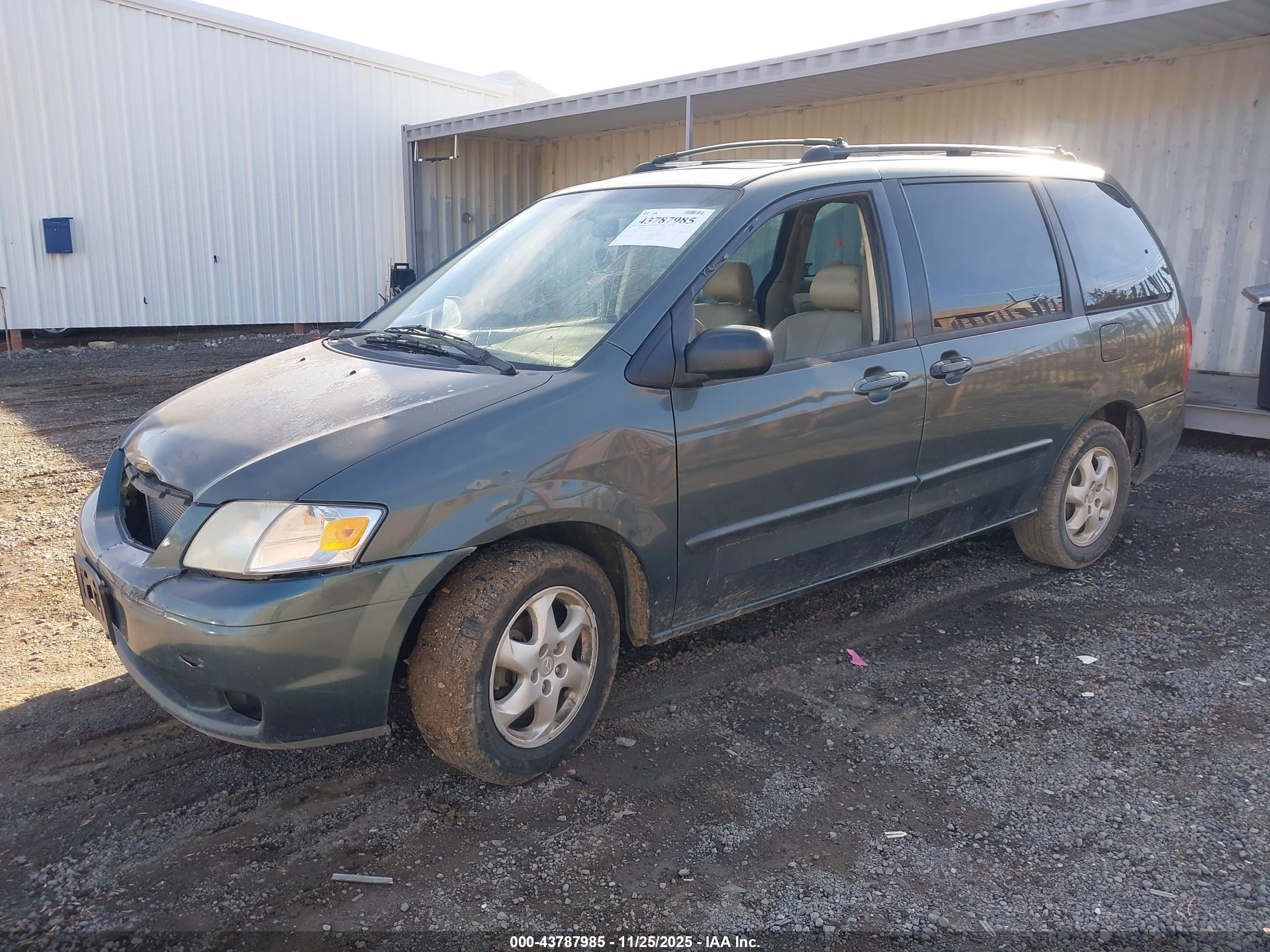 MAZDA MPV image 2