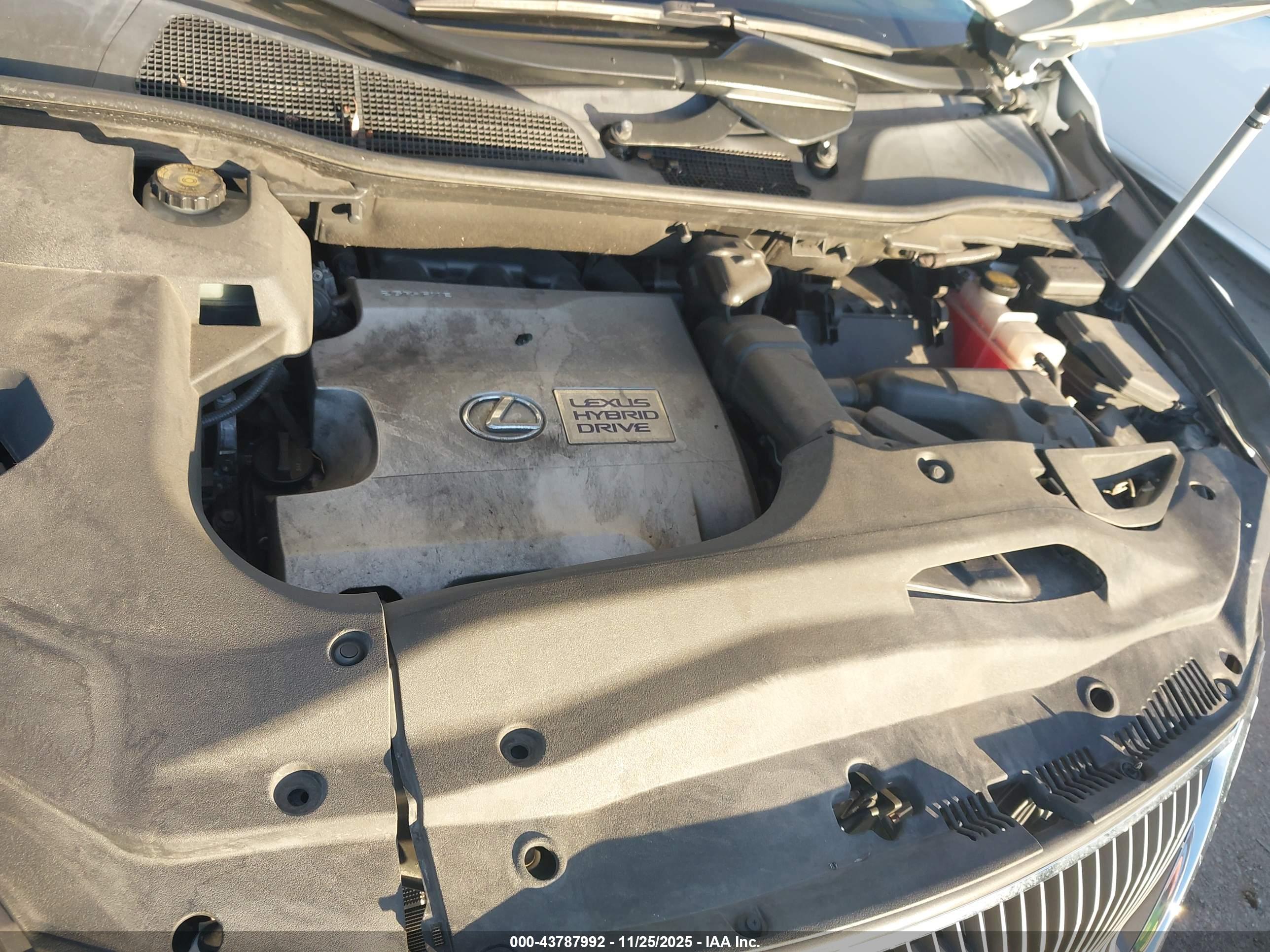 LEXUS RX image 10