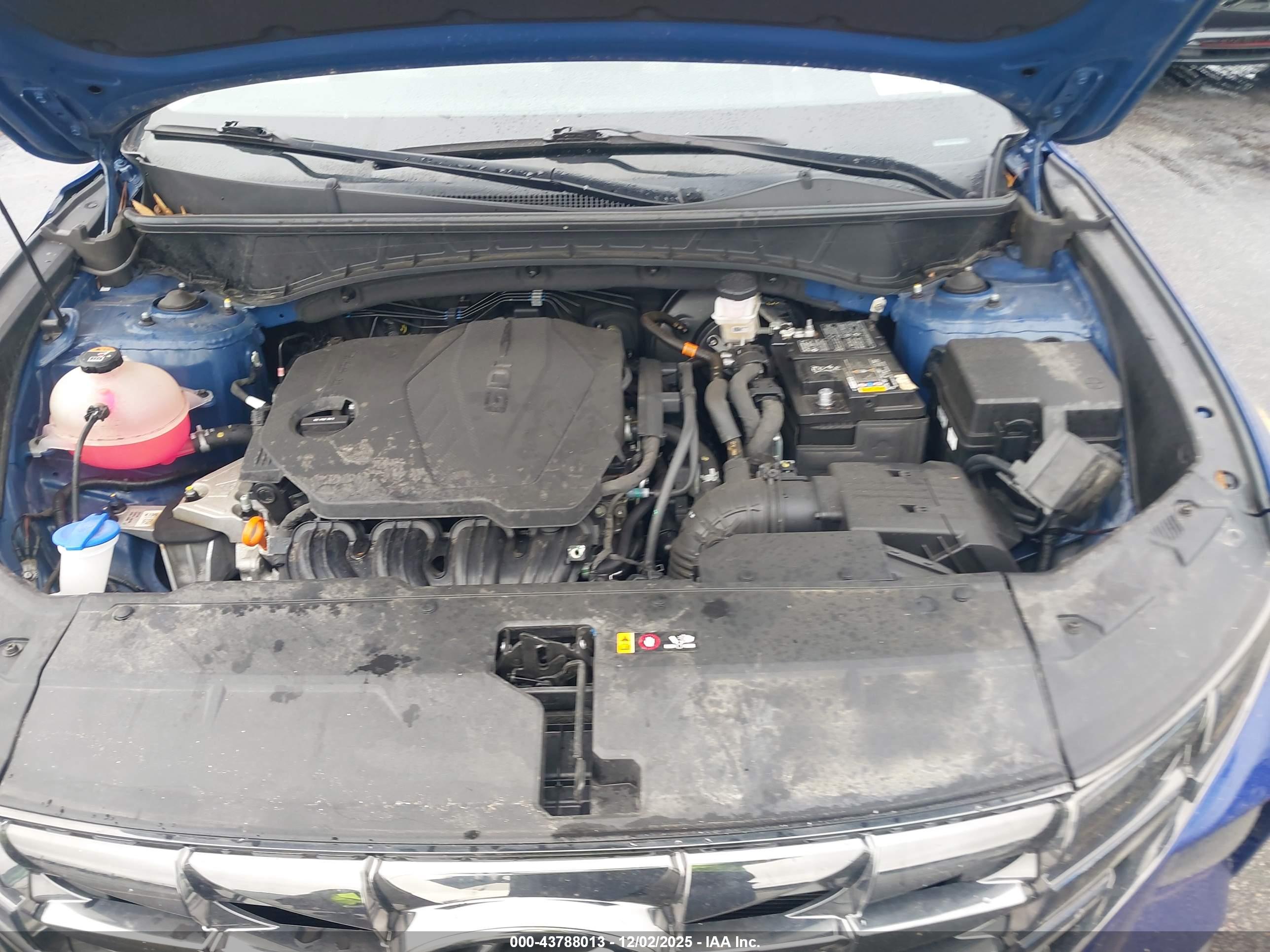 HYUNDAI TUCSON image 10