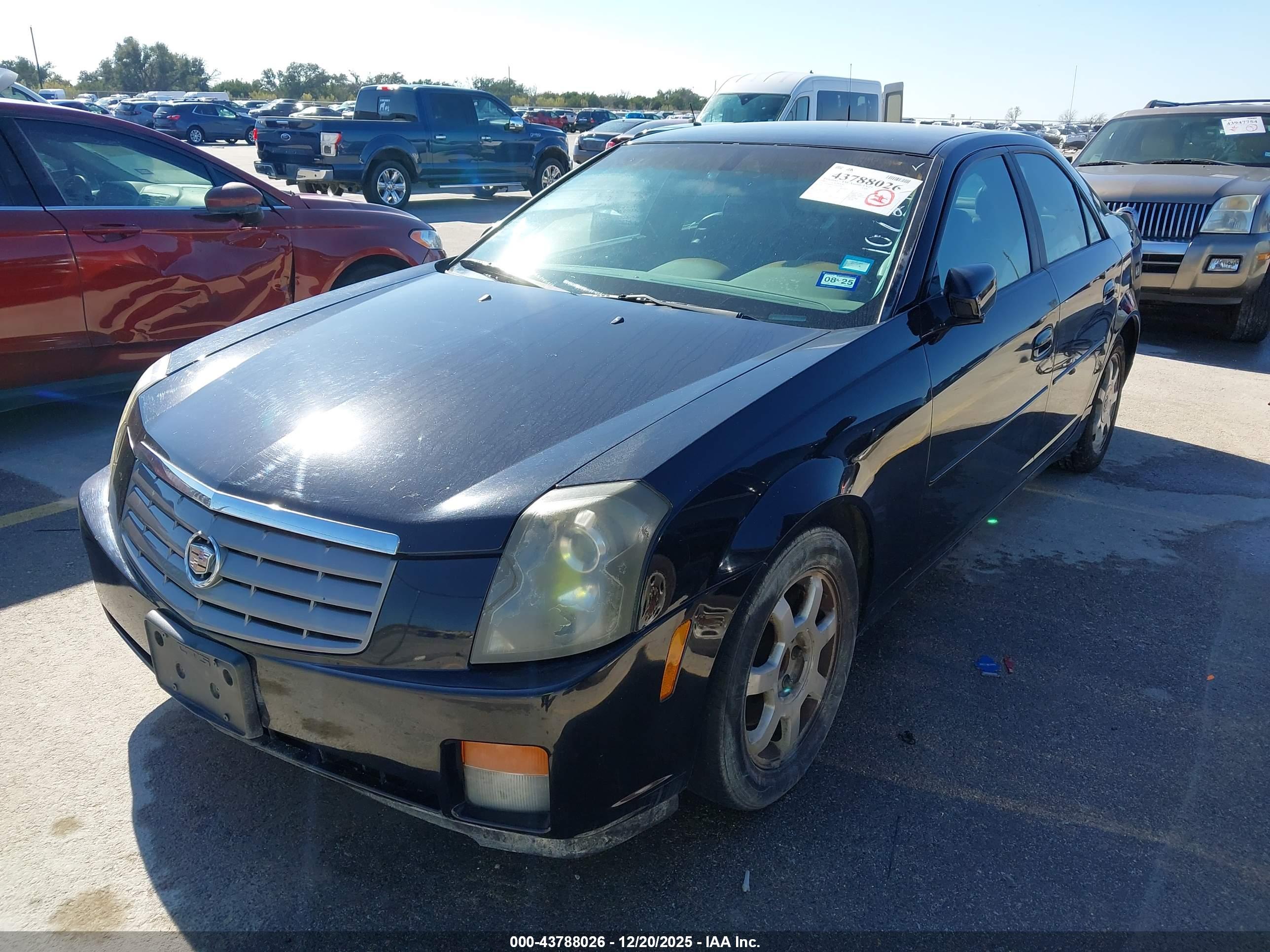 CADILLAC CTS image 2