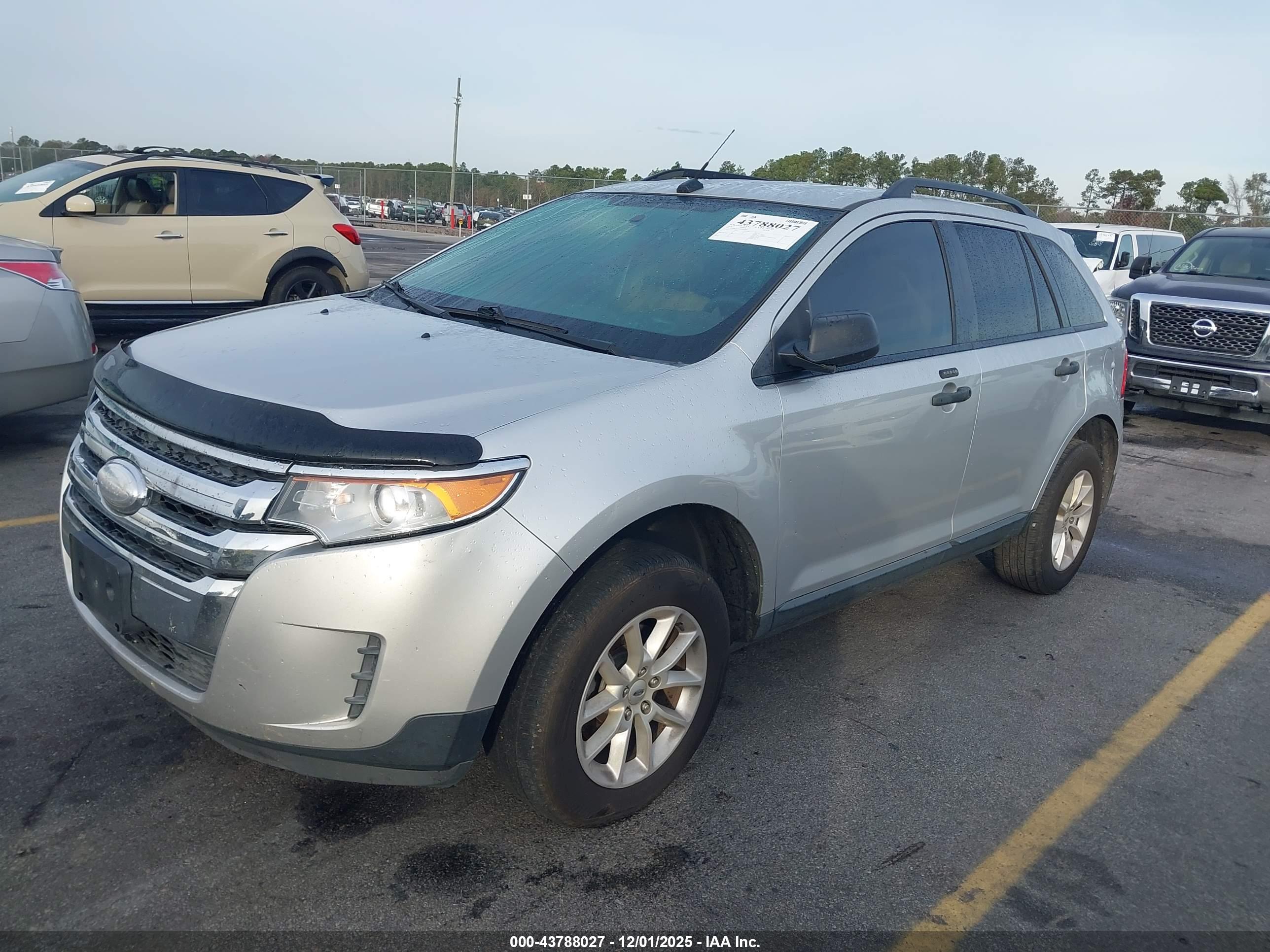 FORD EDGE image 2