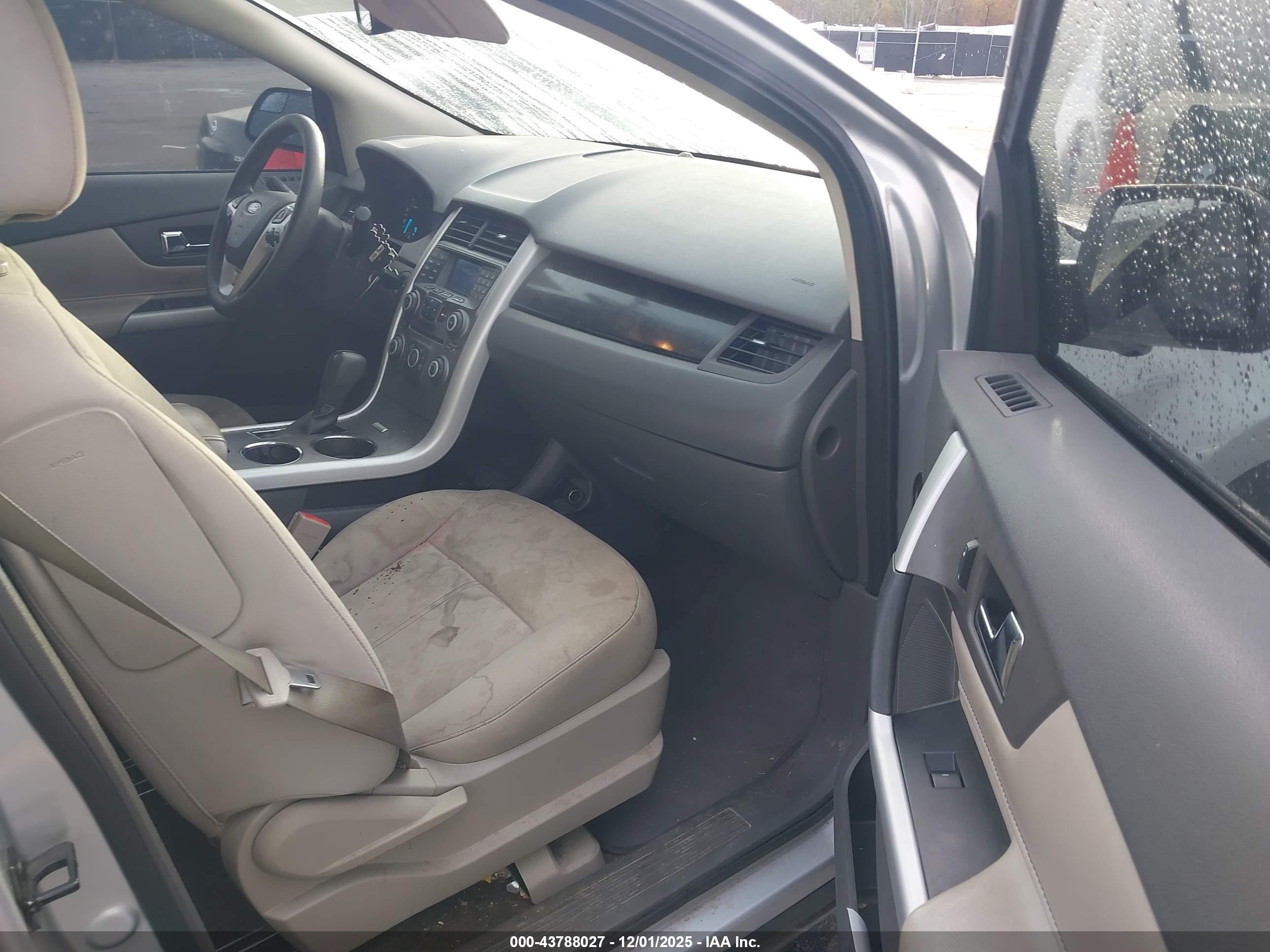 FORD EDGE image 5
