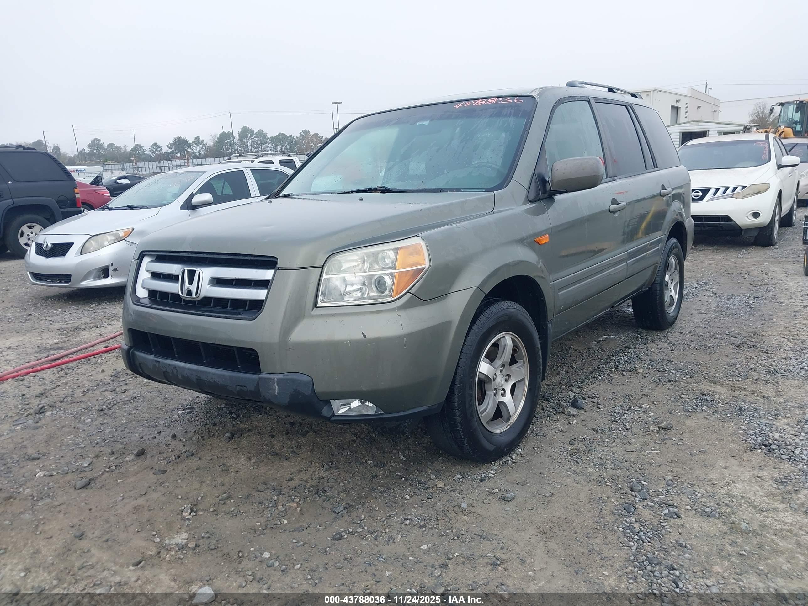 HONDA PILOT image 6