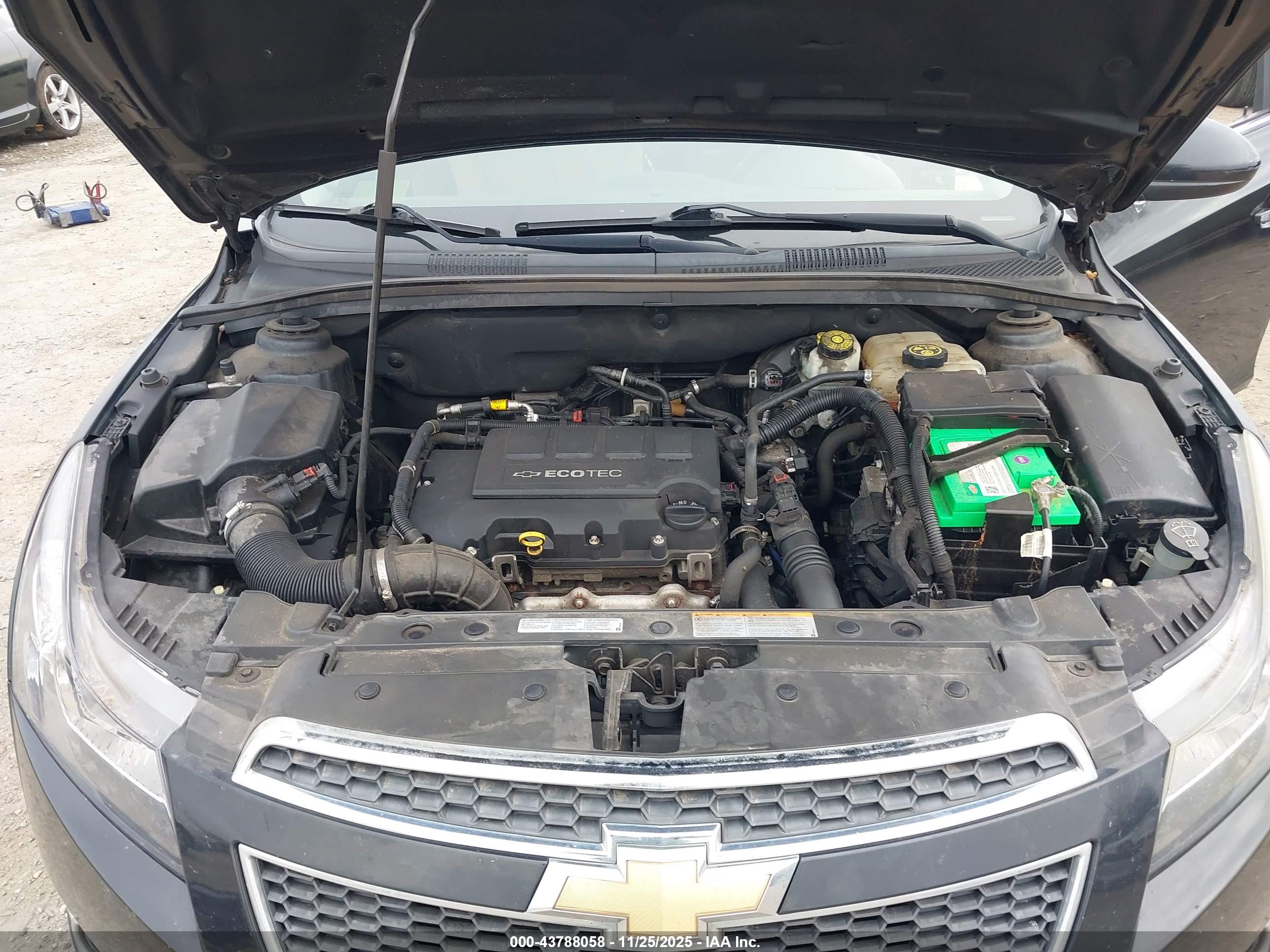CHEVROLET CRUZE image 10