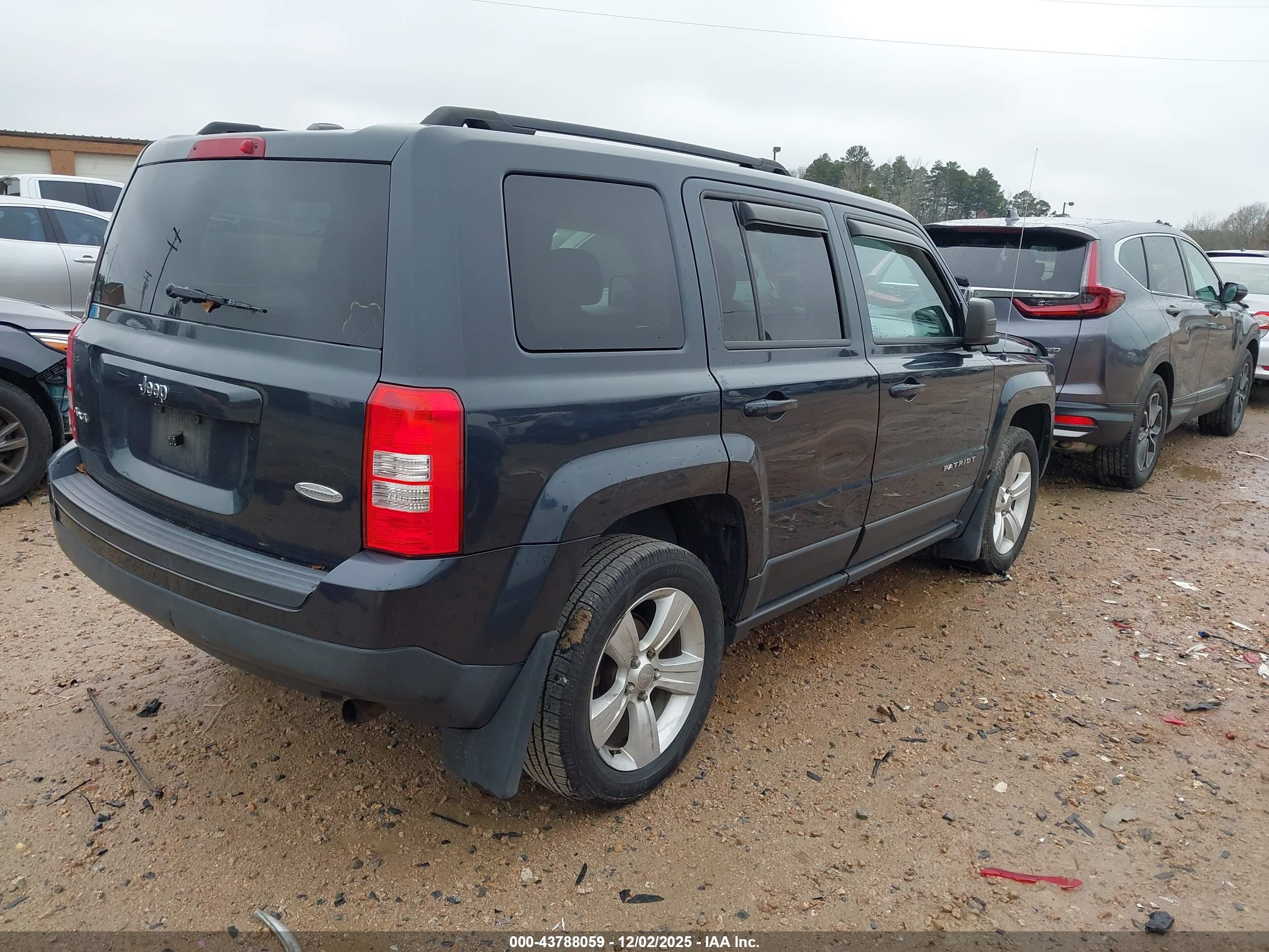 JEEP PATRIOT image 4