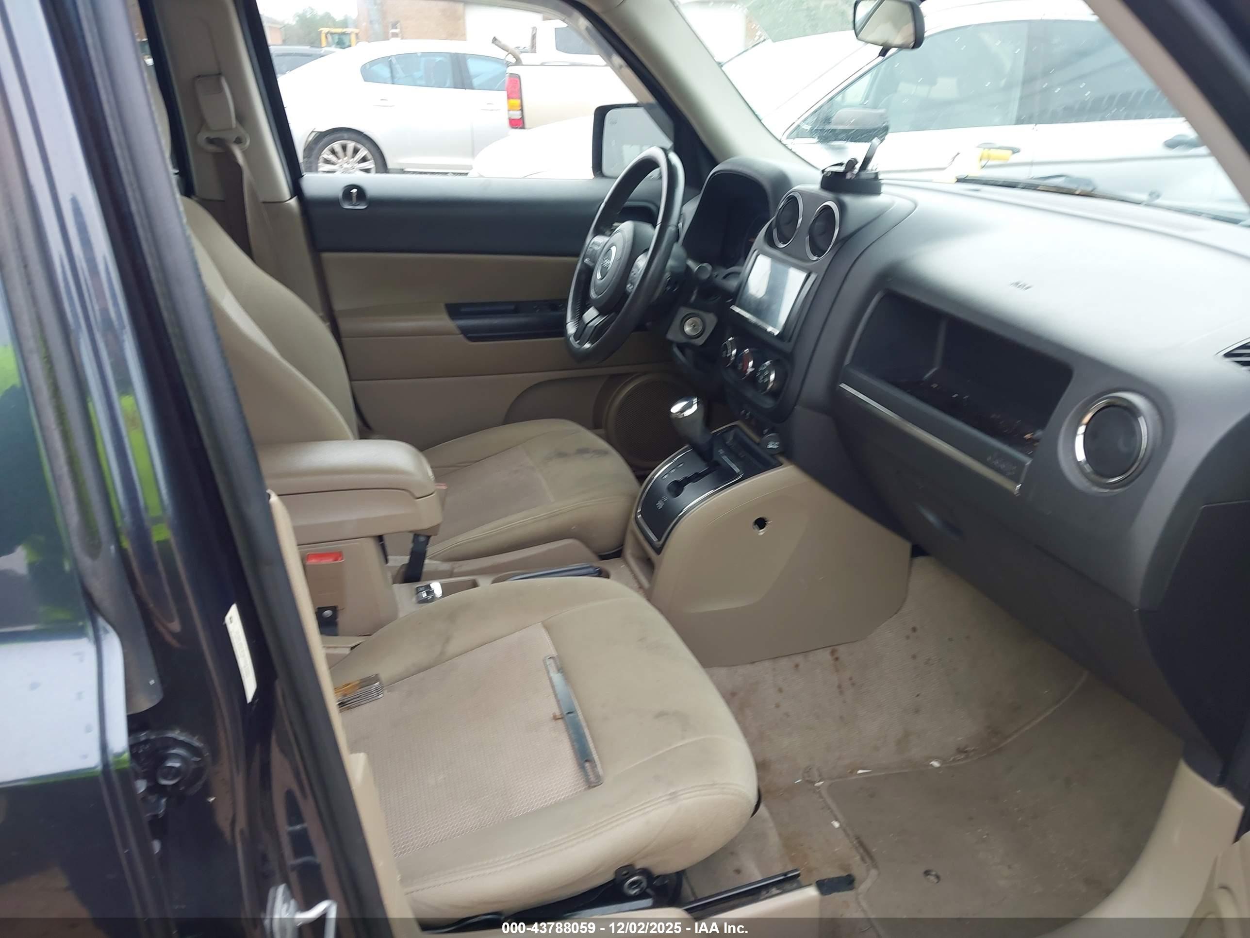 JEEP PATRIOT image 5