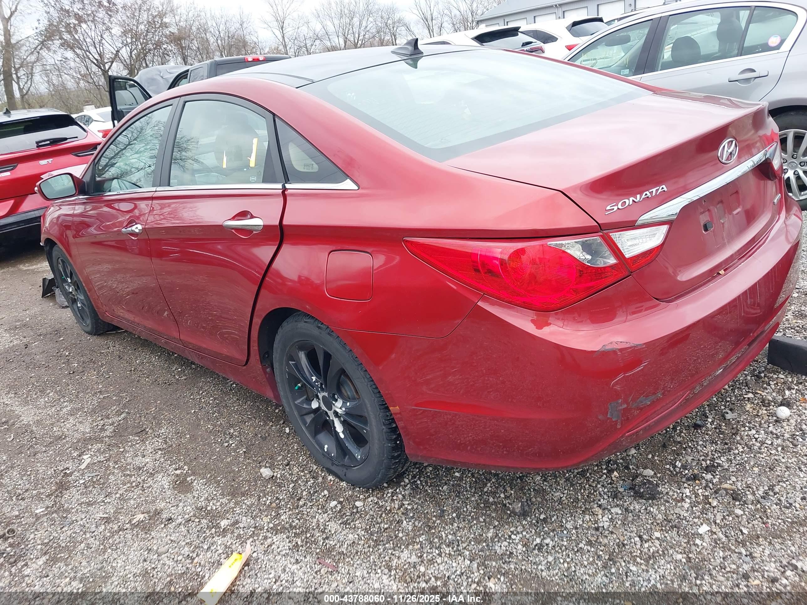 HYUNDAI SONATA image 3