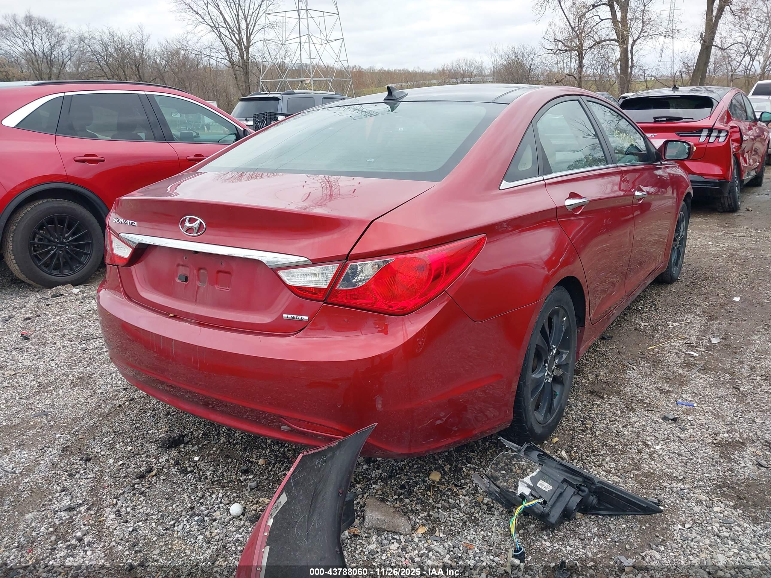 HYUNDAI SONATA image 4