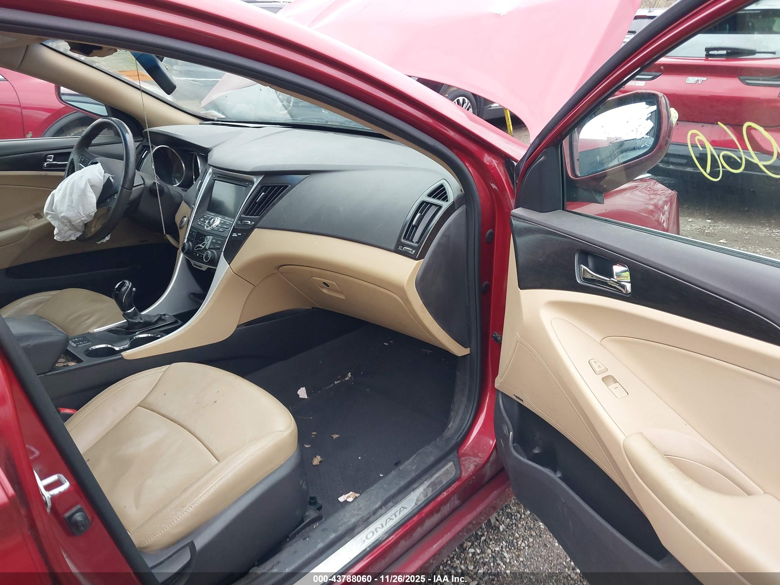 HYUNDAI SONATA image 5