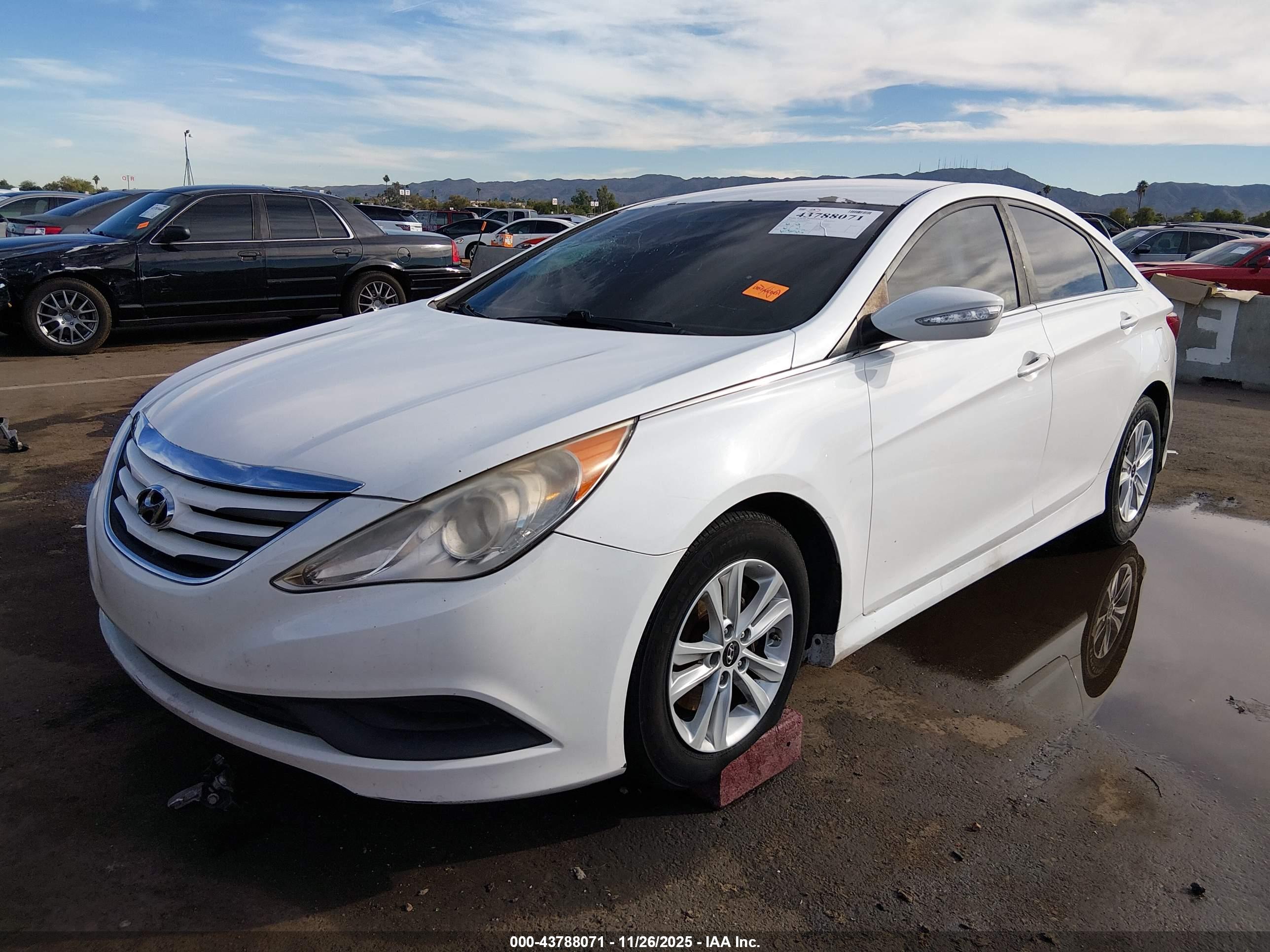 HYUNDAI SONATA image 2