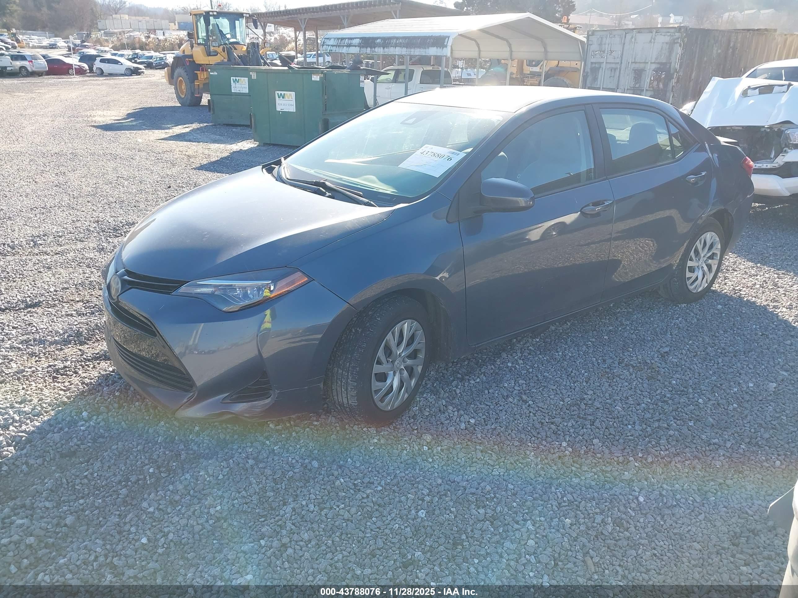 TOYOTA COROLLA image 2