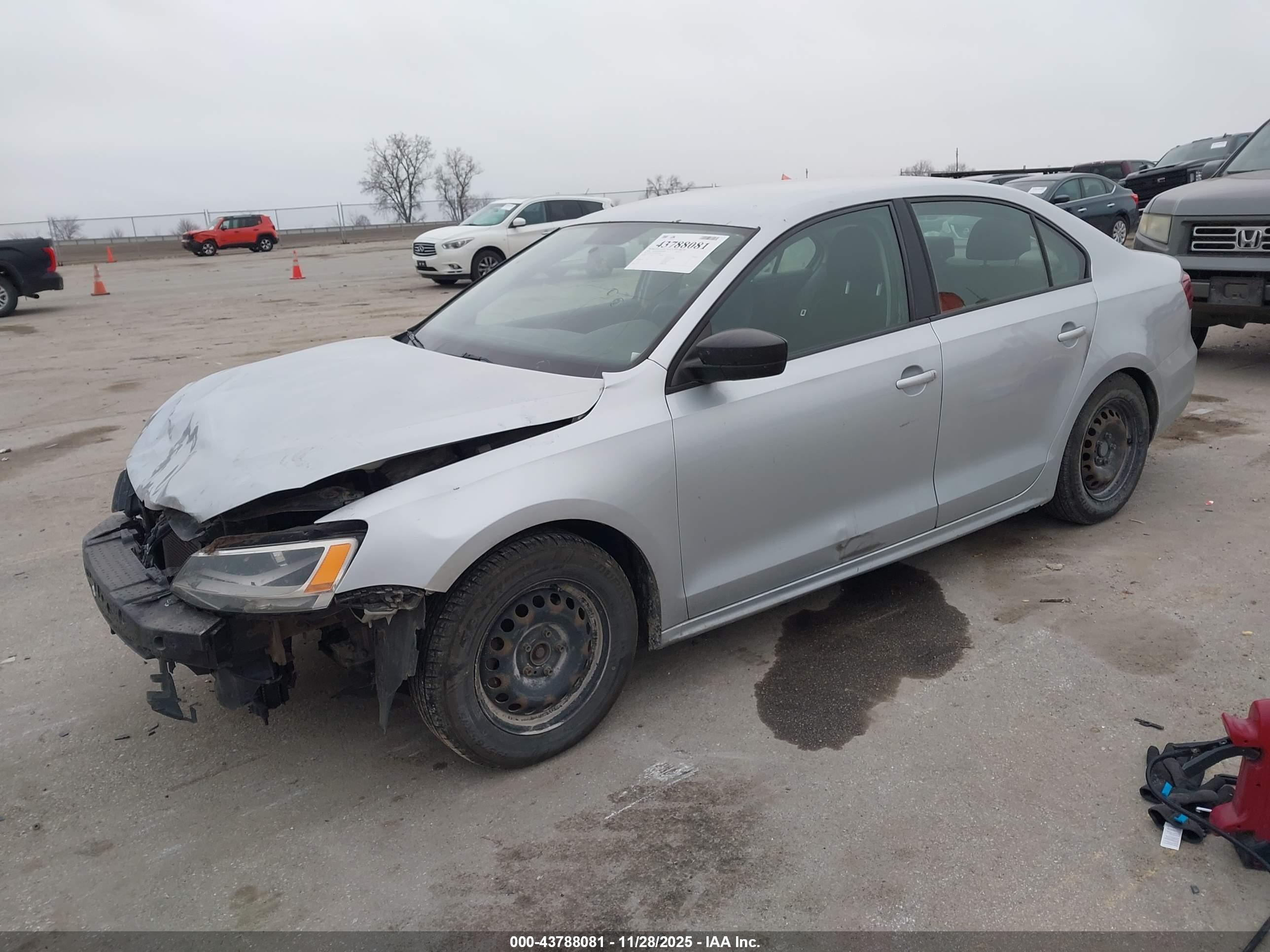 VOLKSWAGEN JETTA image 2
