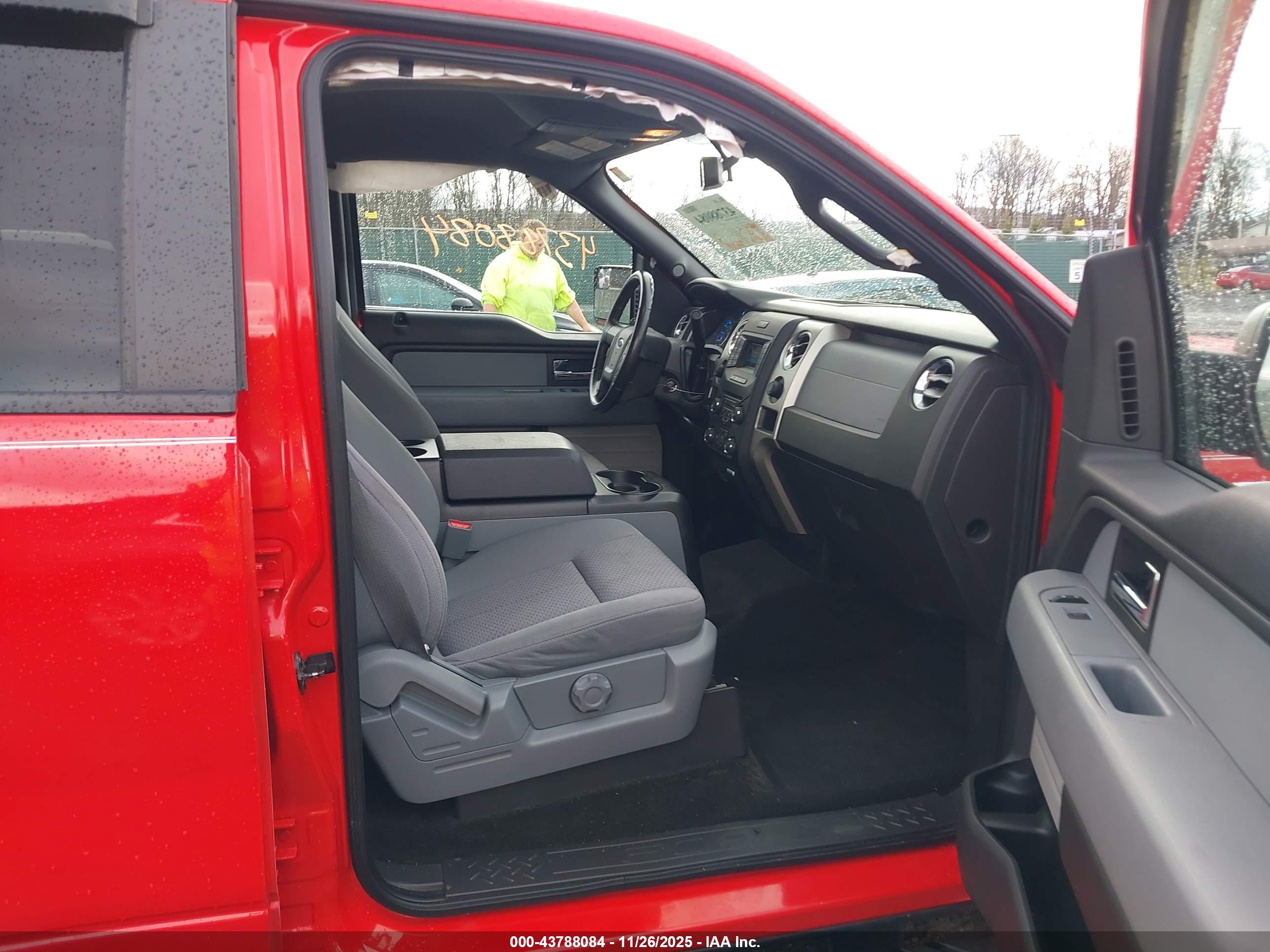 FORD F-150 image 5