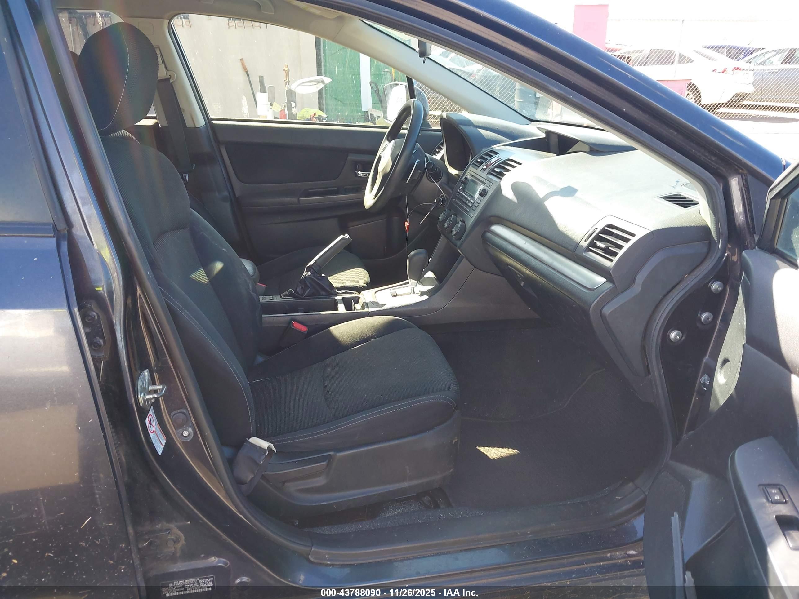 SUBARU XV image 5