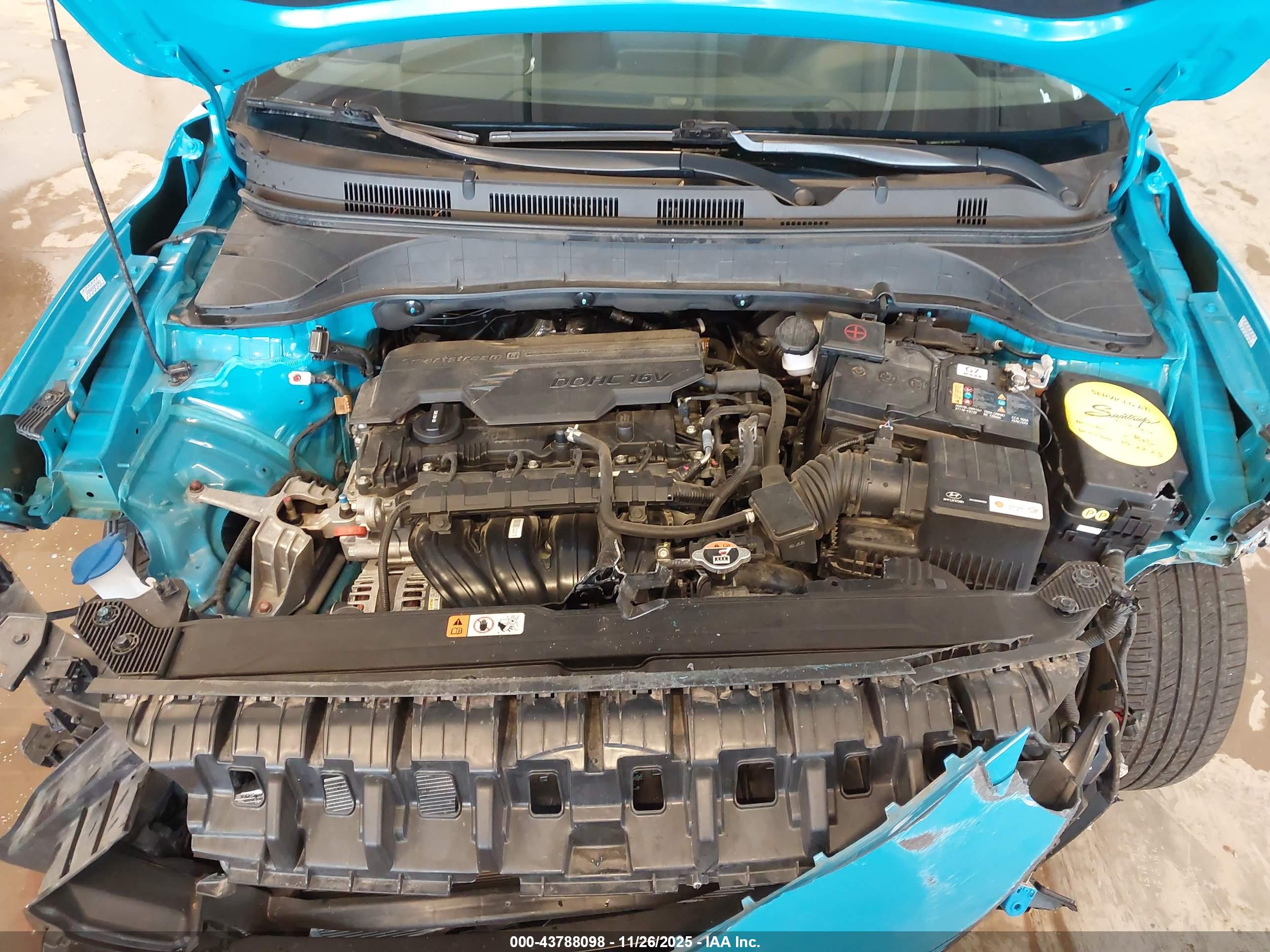 HYUNDAI KONA image 10