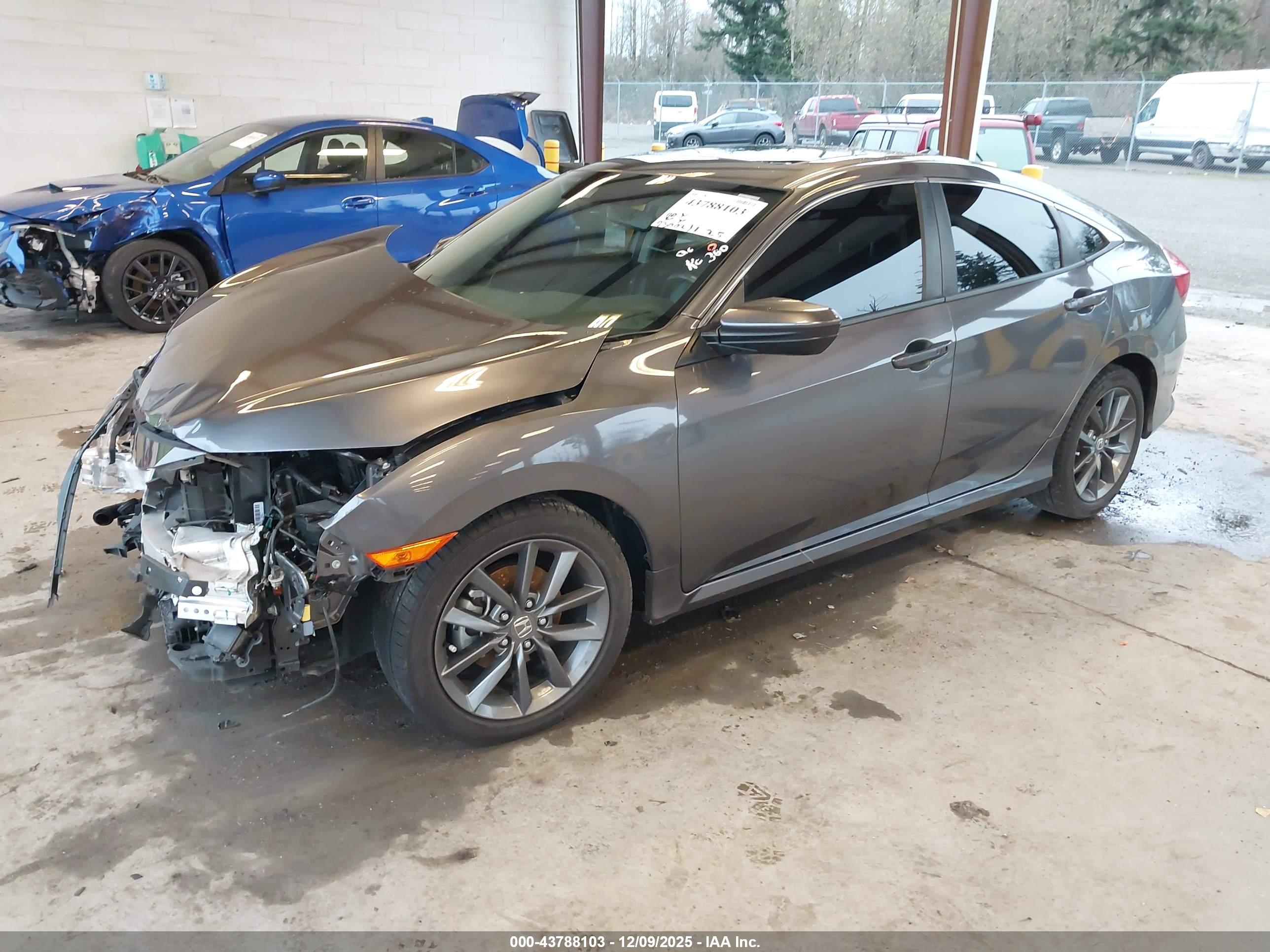 HONDA CIVIC image 2