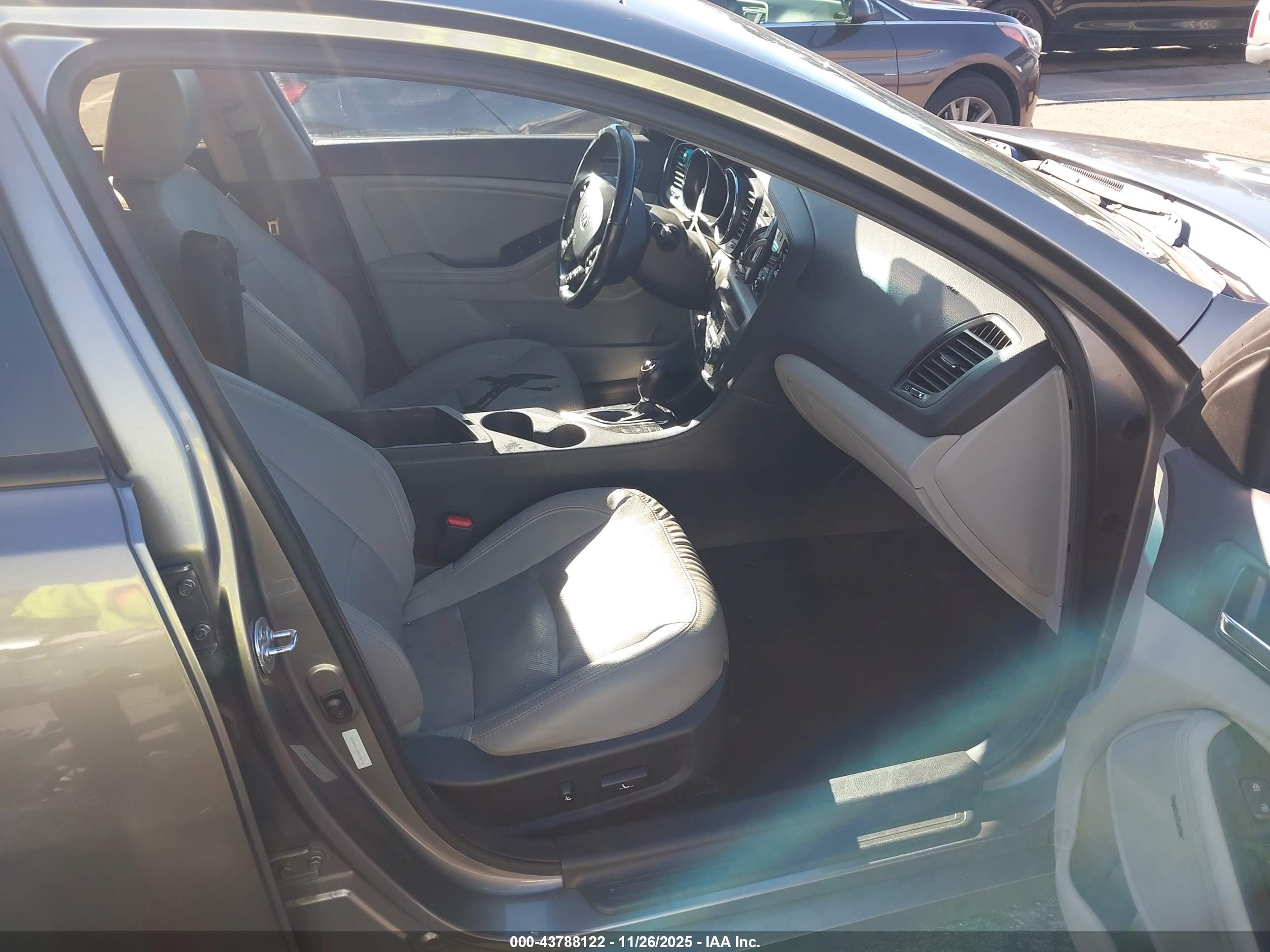 KIA OPTIMA image 5
