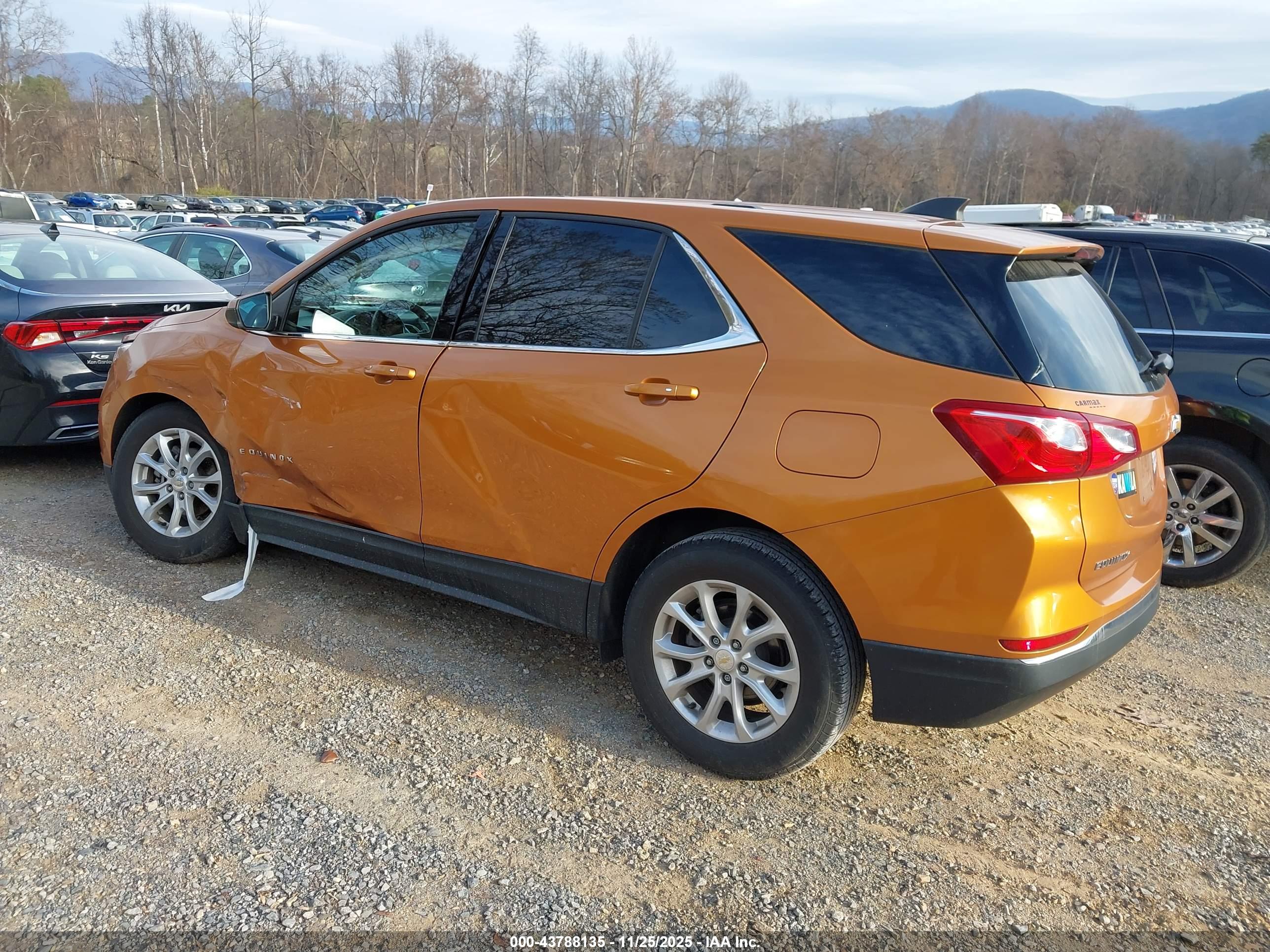 CHEVROLET EQUINOX image 3