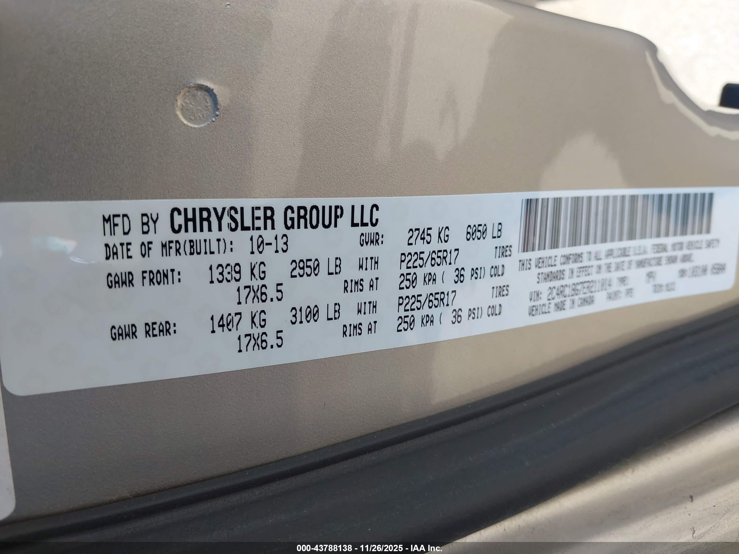 CHRYSLER TOWN image 9