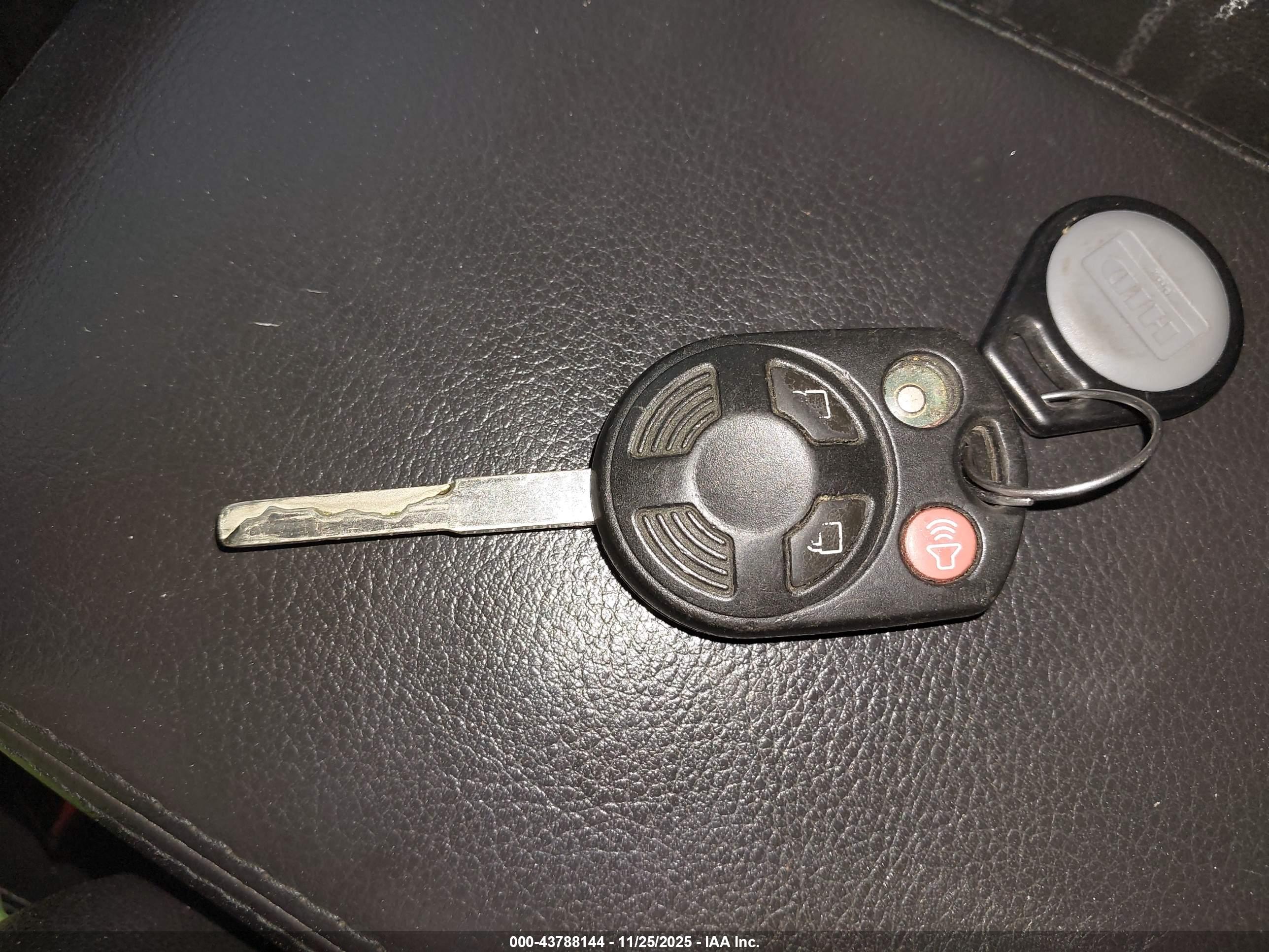 FORD FOCUS image 11