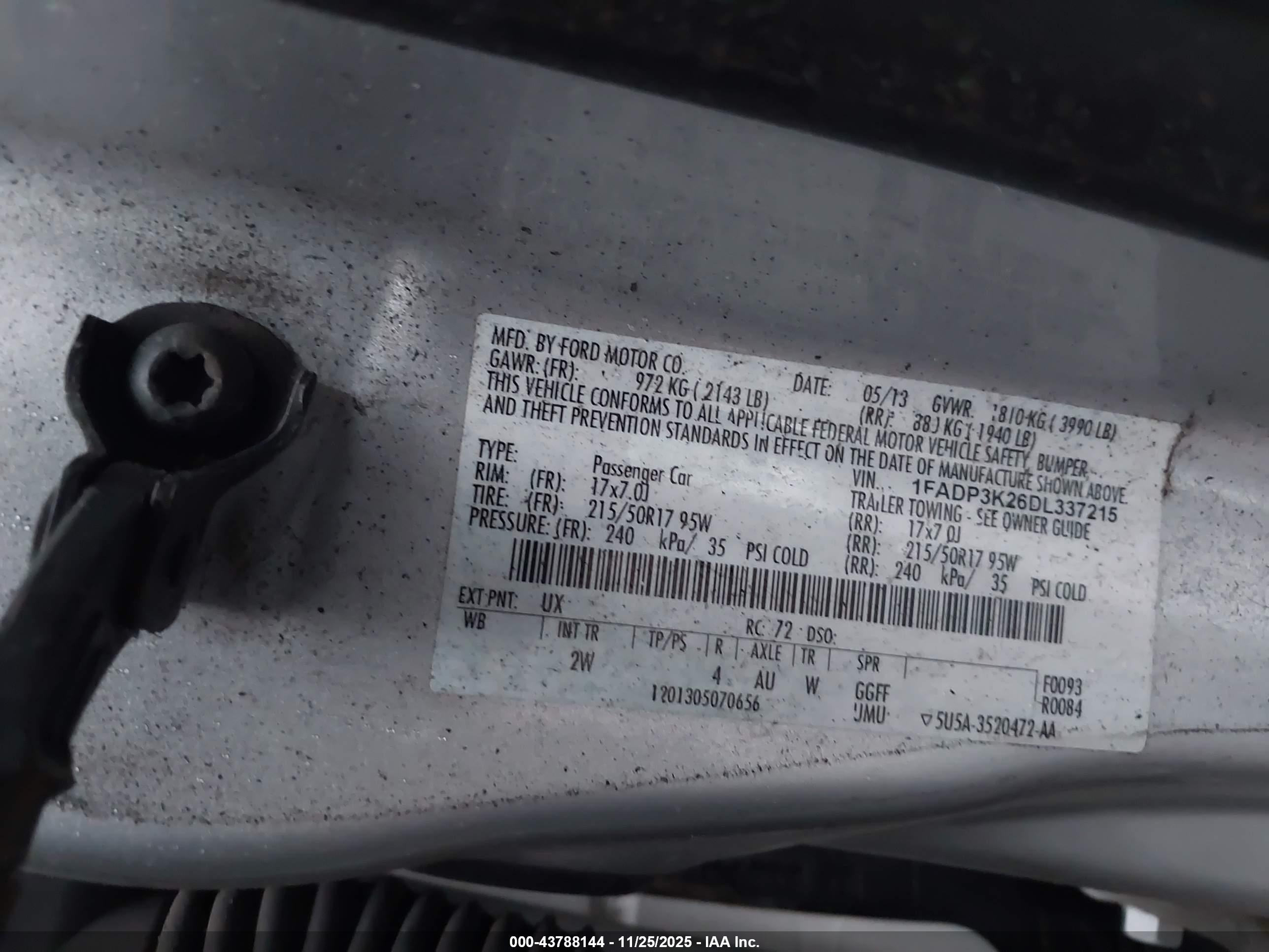 FORD FOCUS image 9