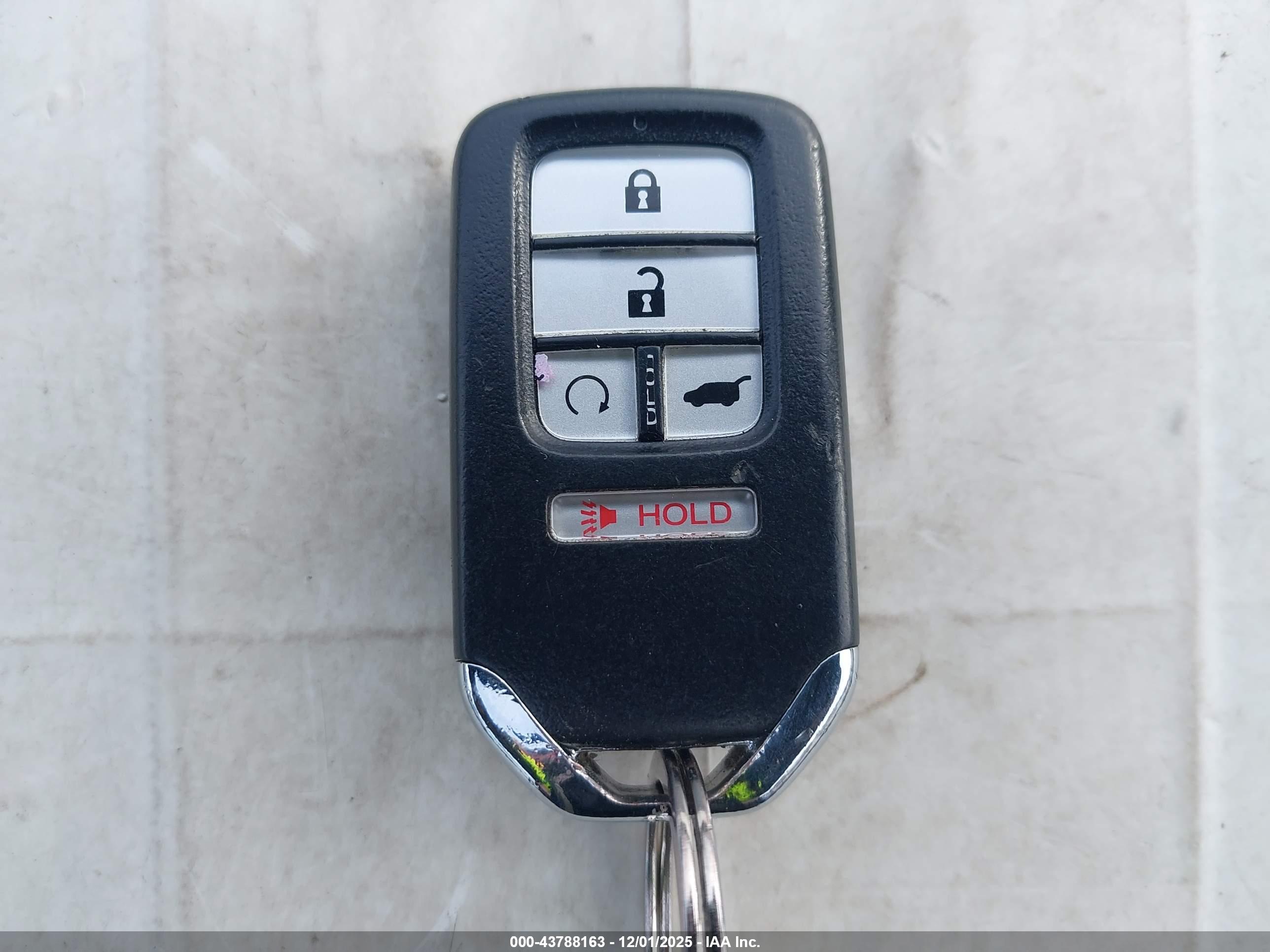 HONDA CR-V image 11