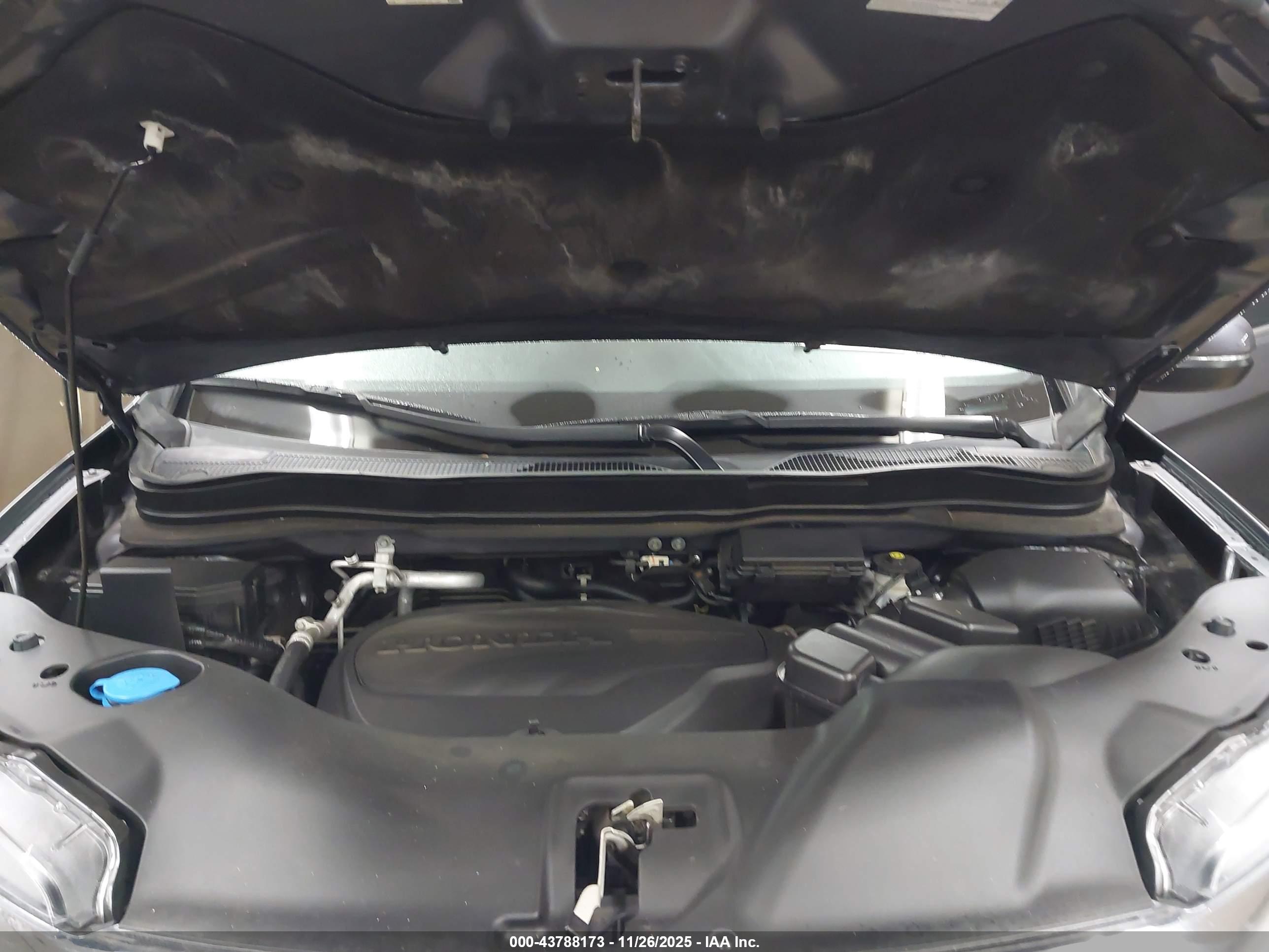 HONDA PILOT image 10
