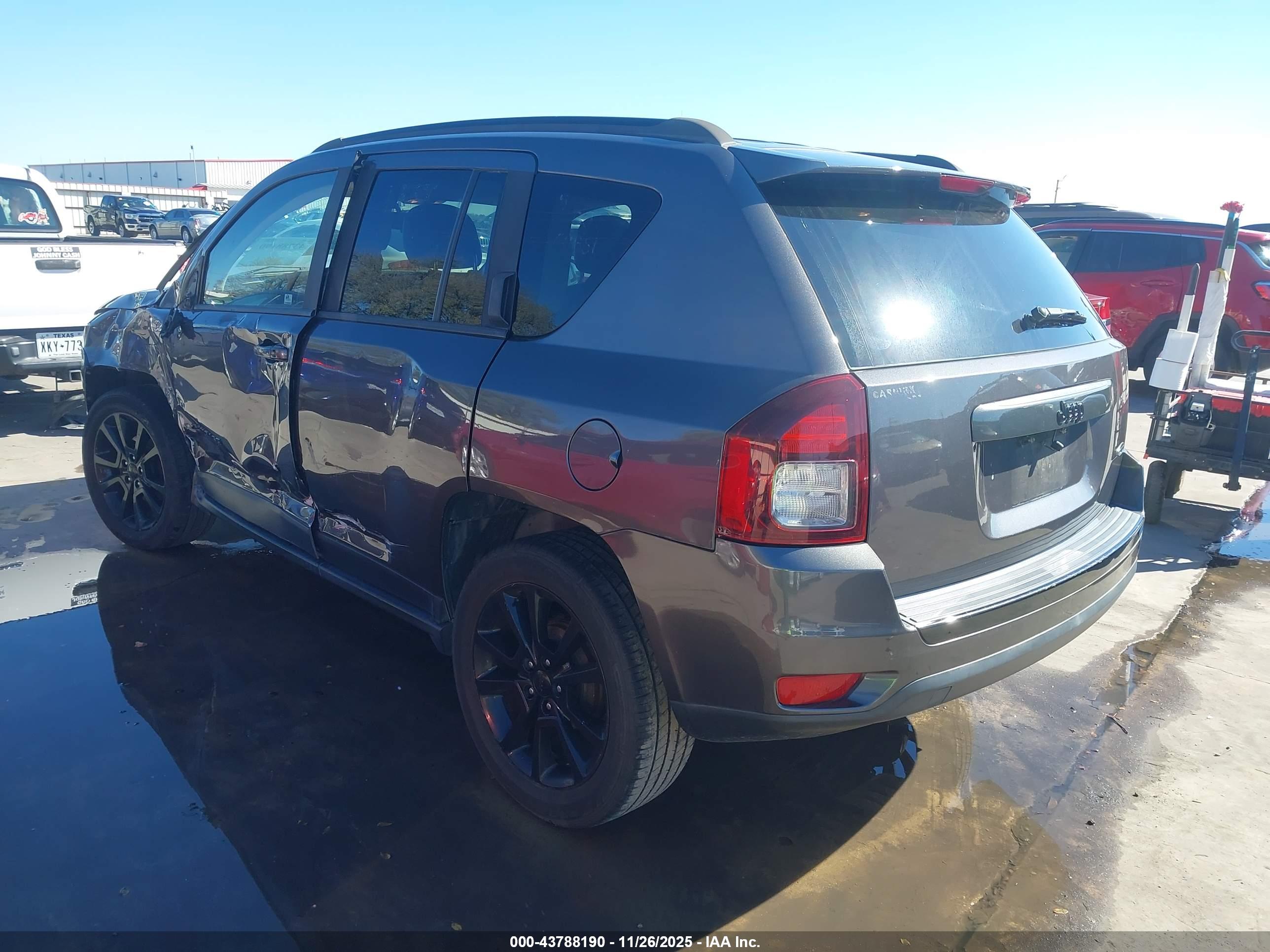 JEEP COMPASS image 3