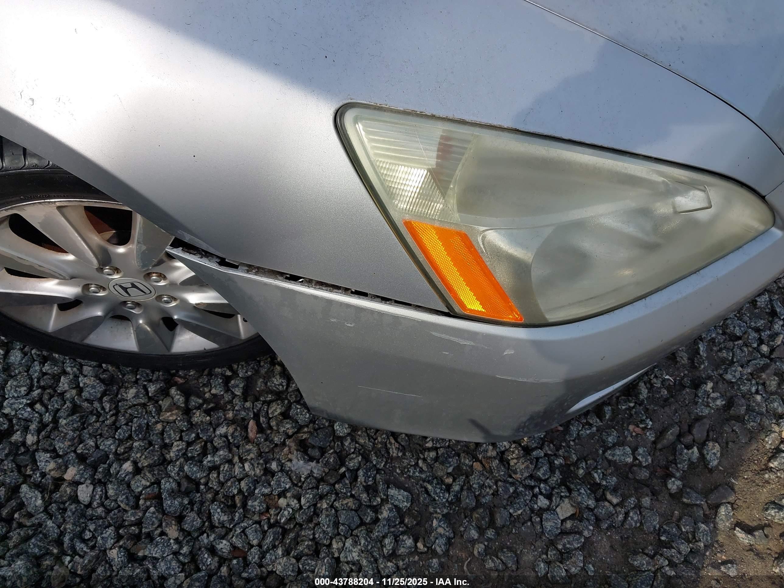 HONDA ACCORD image 6